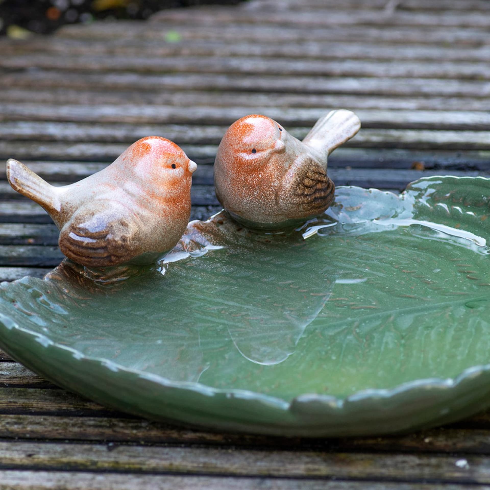 

Poidełko dla ptaków Liść ceramiczny