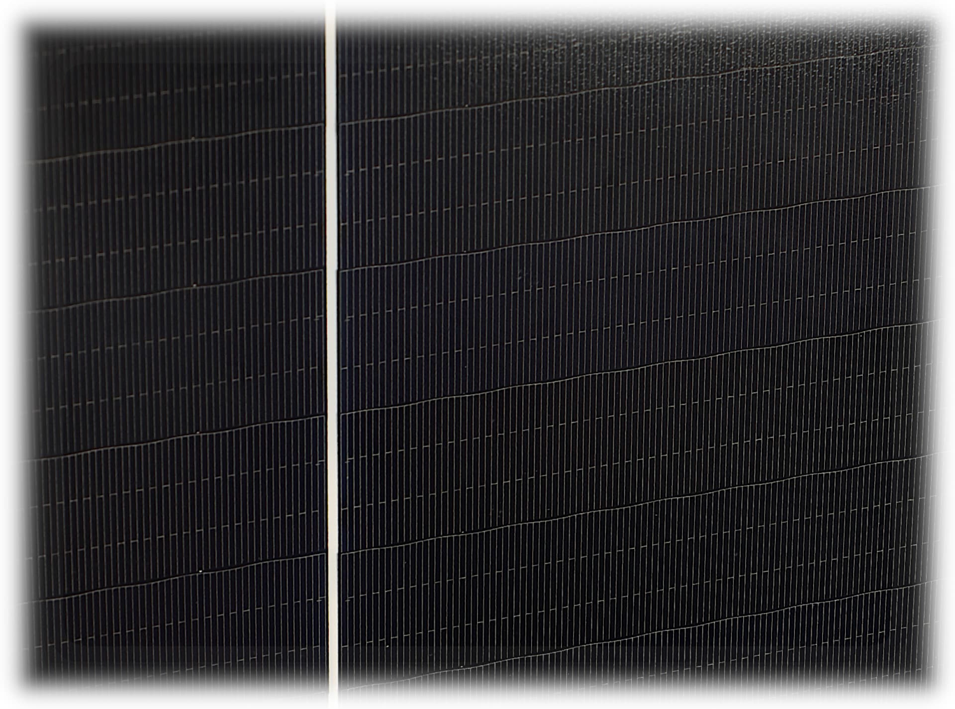 

PANEL FOTOWOLTAICZNY SP-100-MS SZTYWNY W ALUMINIOWEJ RAMIE