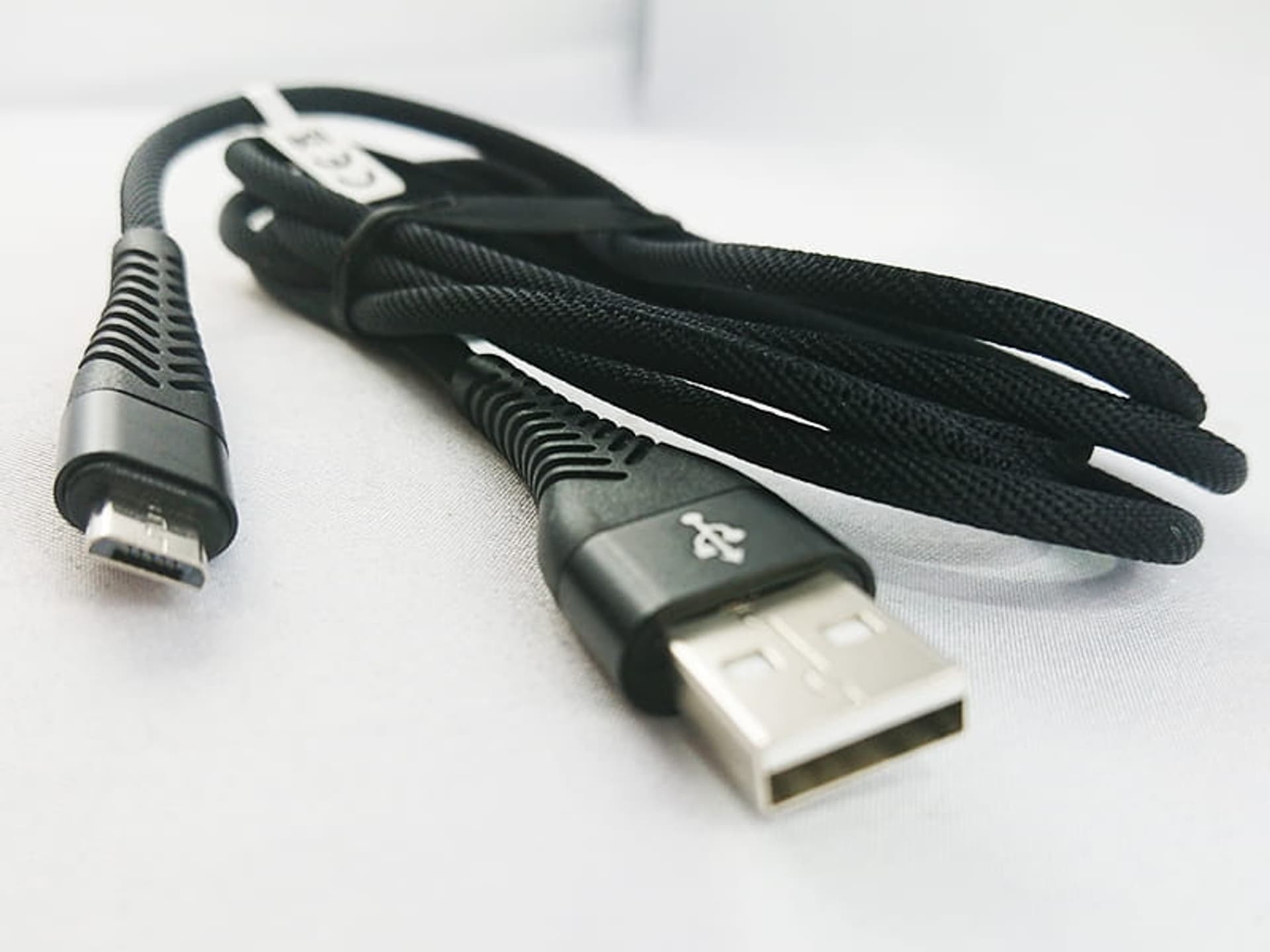 Kabel micro USB z oplotem Spider (3 m, czarny)