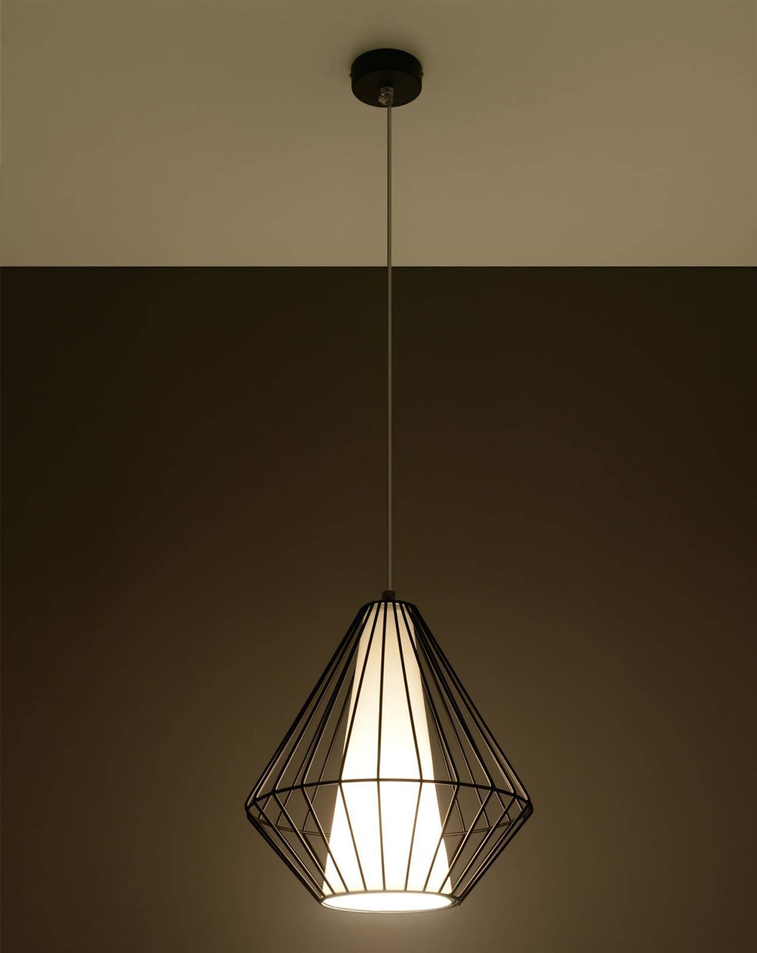 

Lampa wisząca DEMI czarna