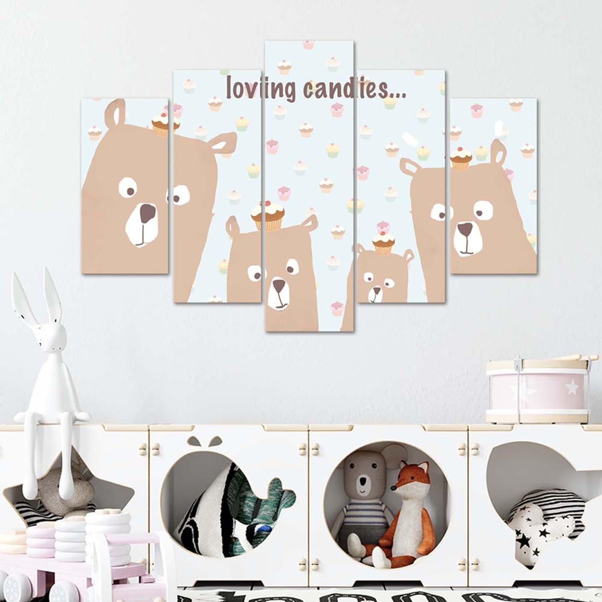 

Obraz pięcioczęściowy Deco Panel, Misie Loving candies (Rozmiar 100x70)