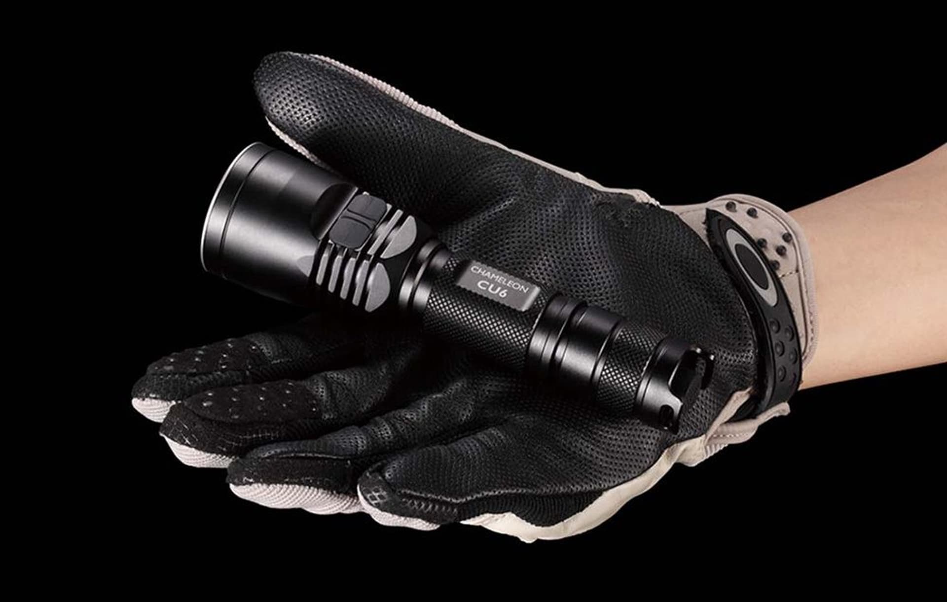 

Latarka Nitecore CU6, 440lm