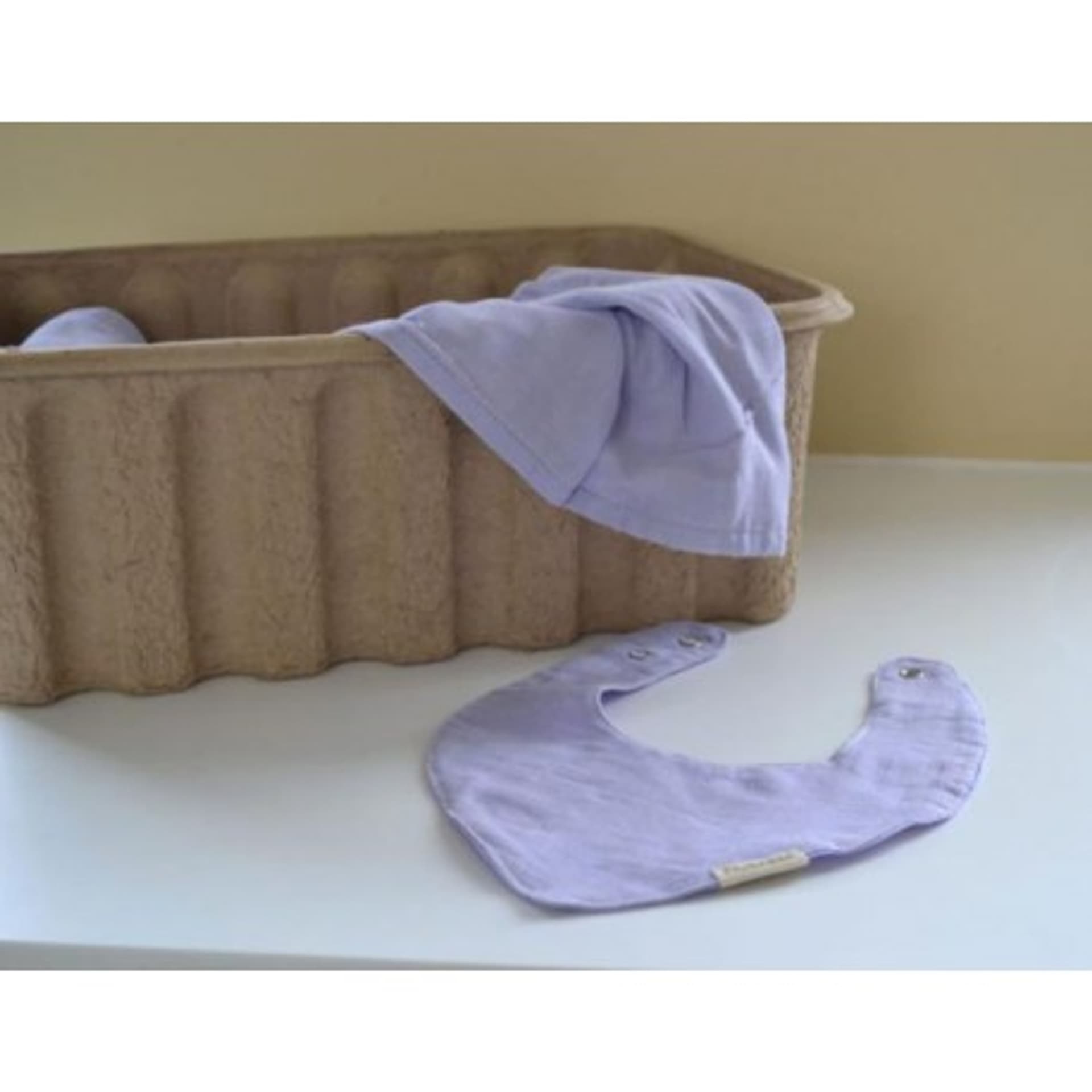 

Filibabba śliniak muślinowy fresh violet
