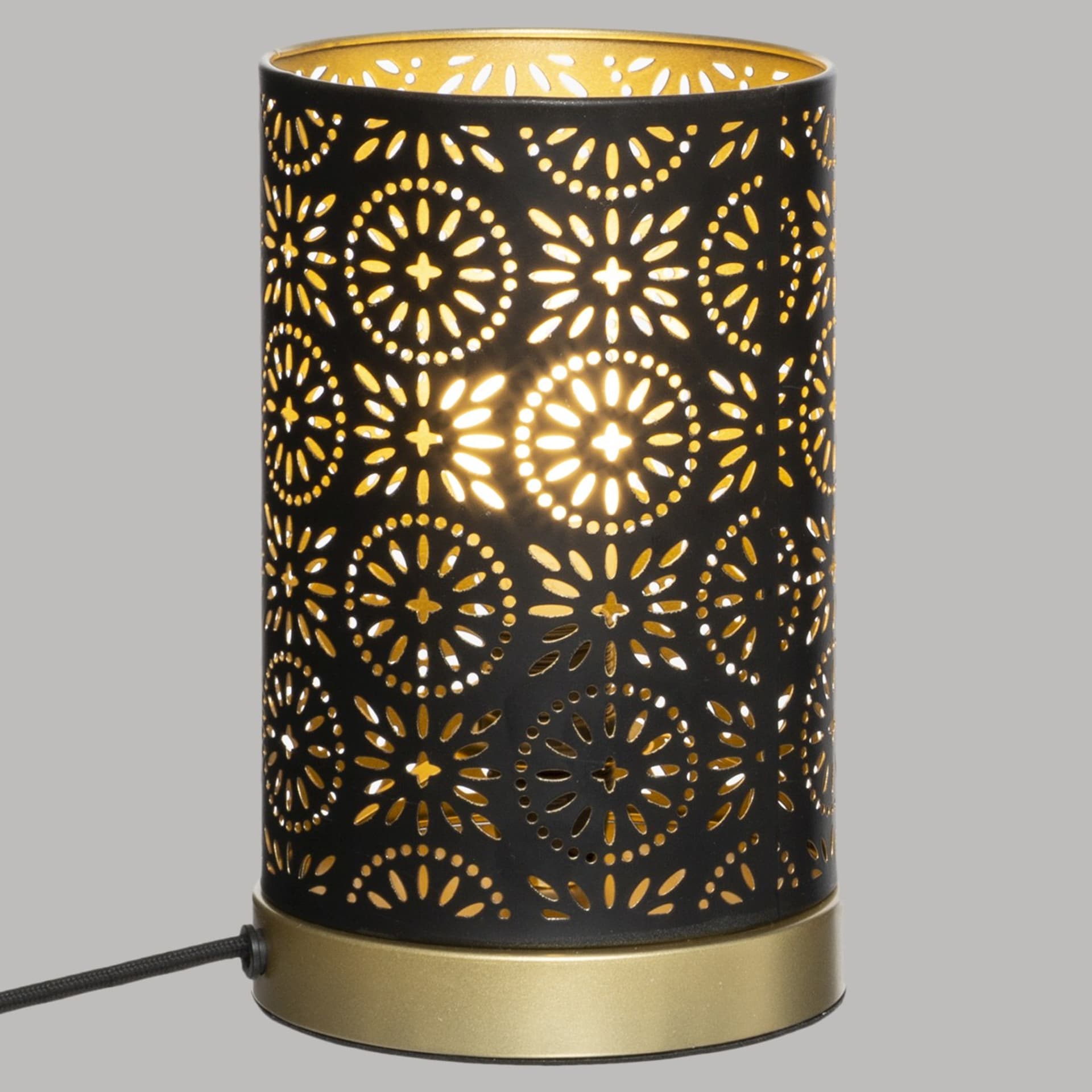 

Ażurowa lampka nocna Gypsy 21 cm