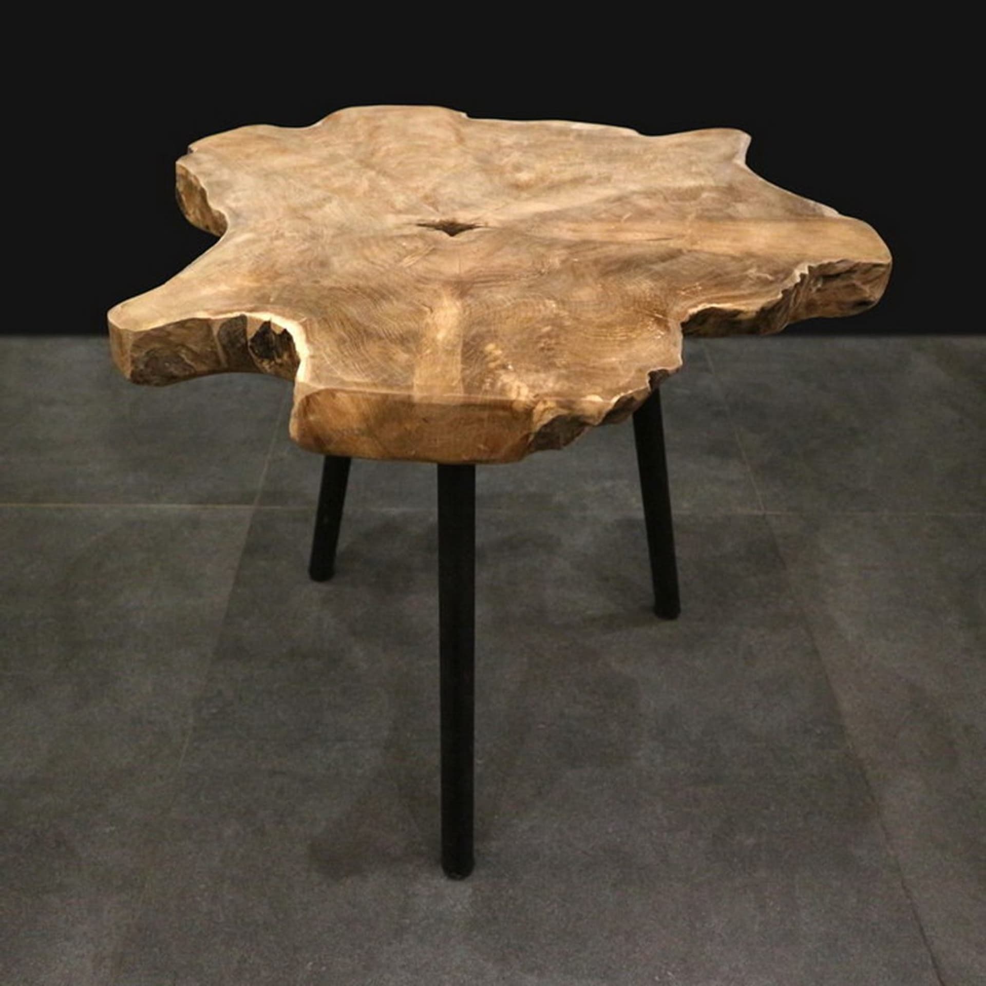 

Stolik kawowy z drewna tekowego 55x45 cm