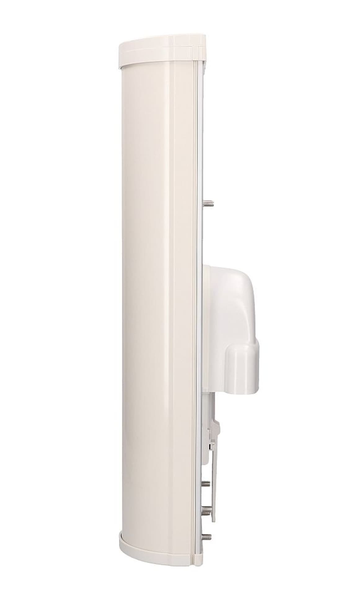 

CAMBIUM EPMP 5GHZ 90/120 DEGREE SECTOR ANTENNA WITH MOUNTING KIT C050900D021B