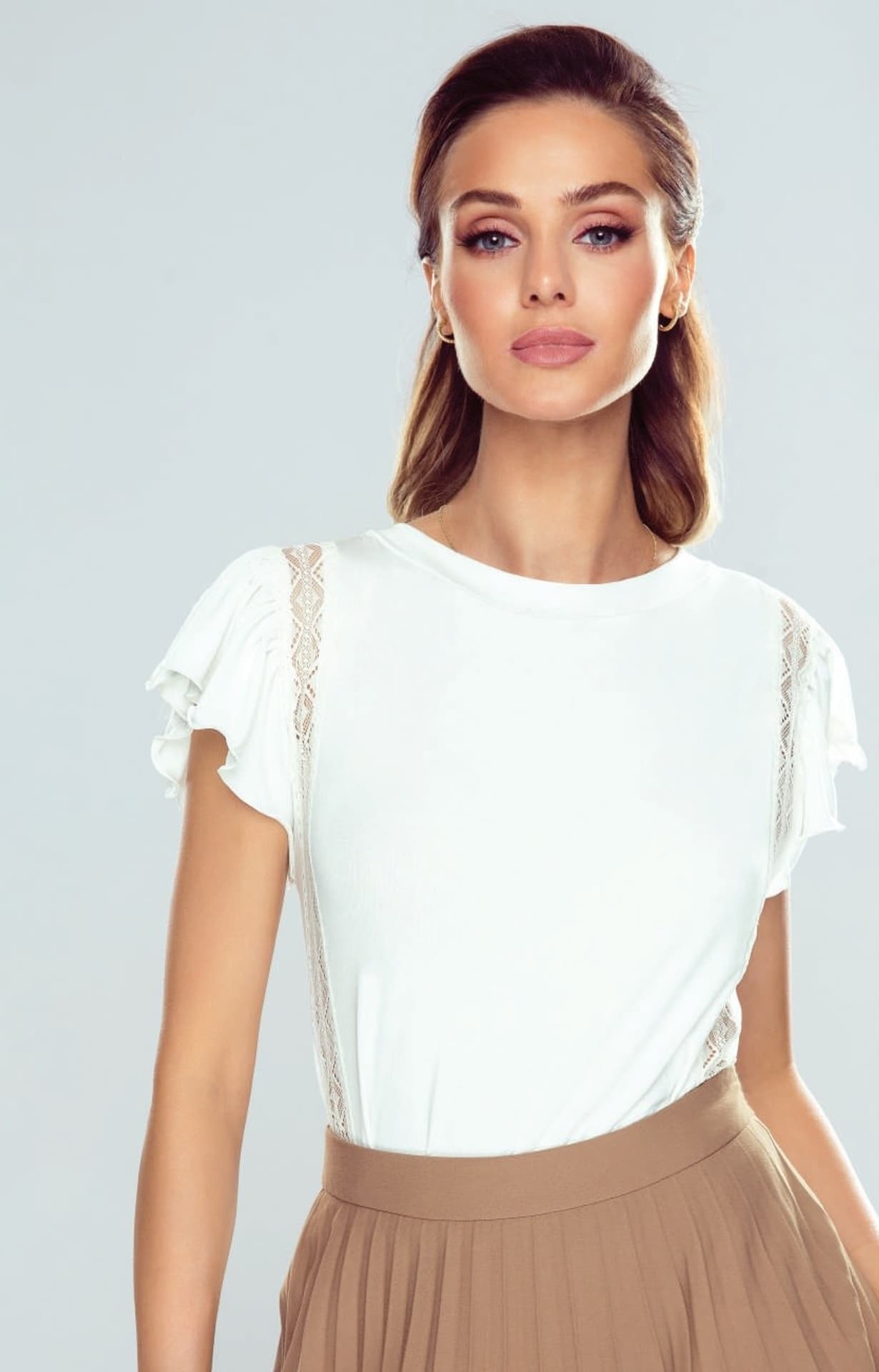 

BLUZKA RINA SALE (kolor czarny, rozmiar M)