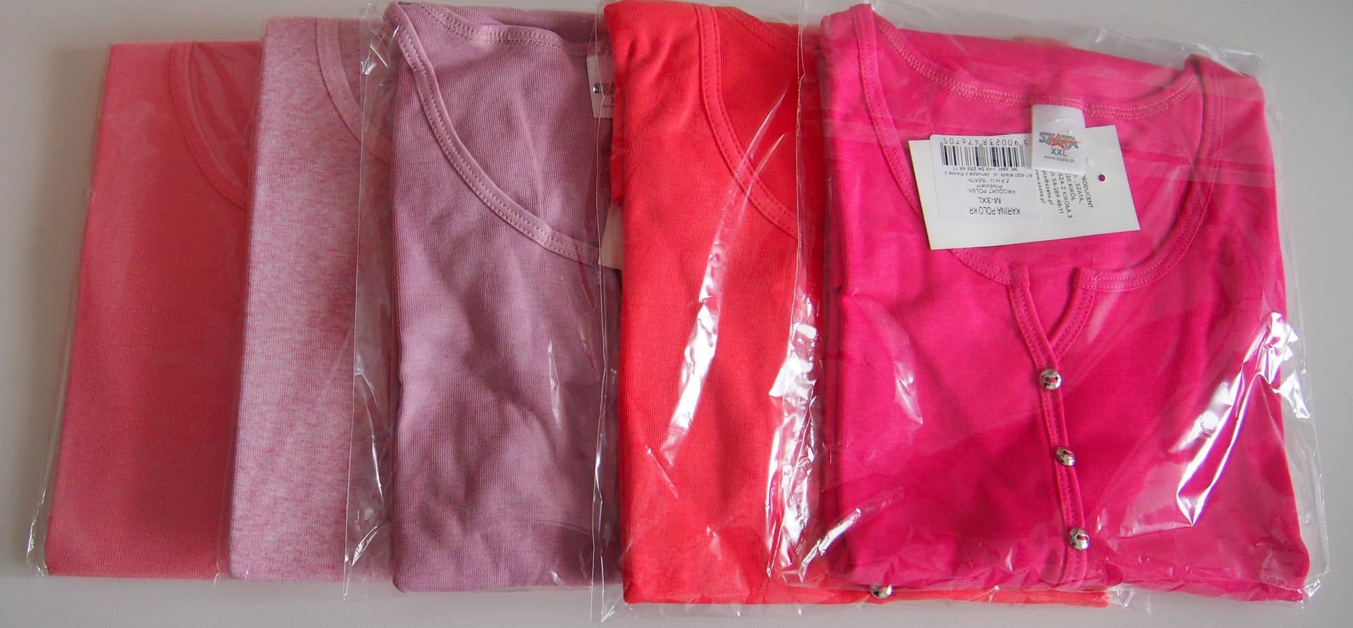 

BLUZKA KARINA POLO KR R.4XL-5XL (kolor mix kolor, rozmiar XXXXL)