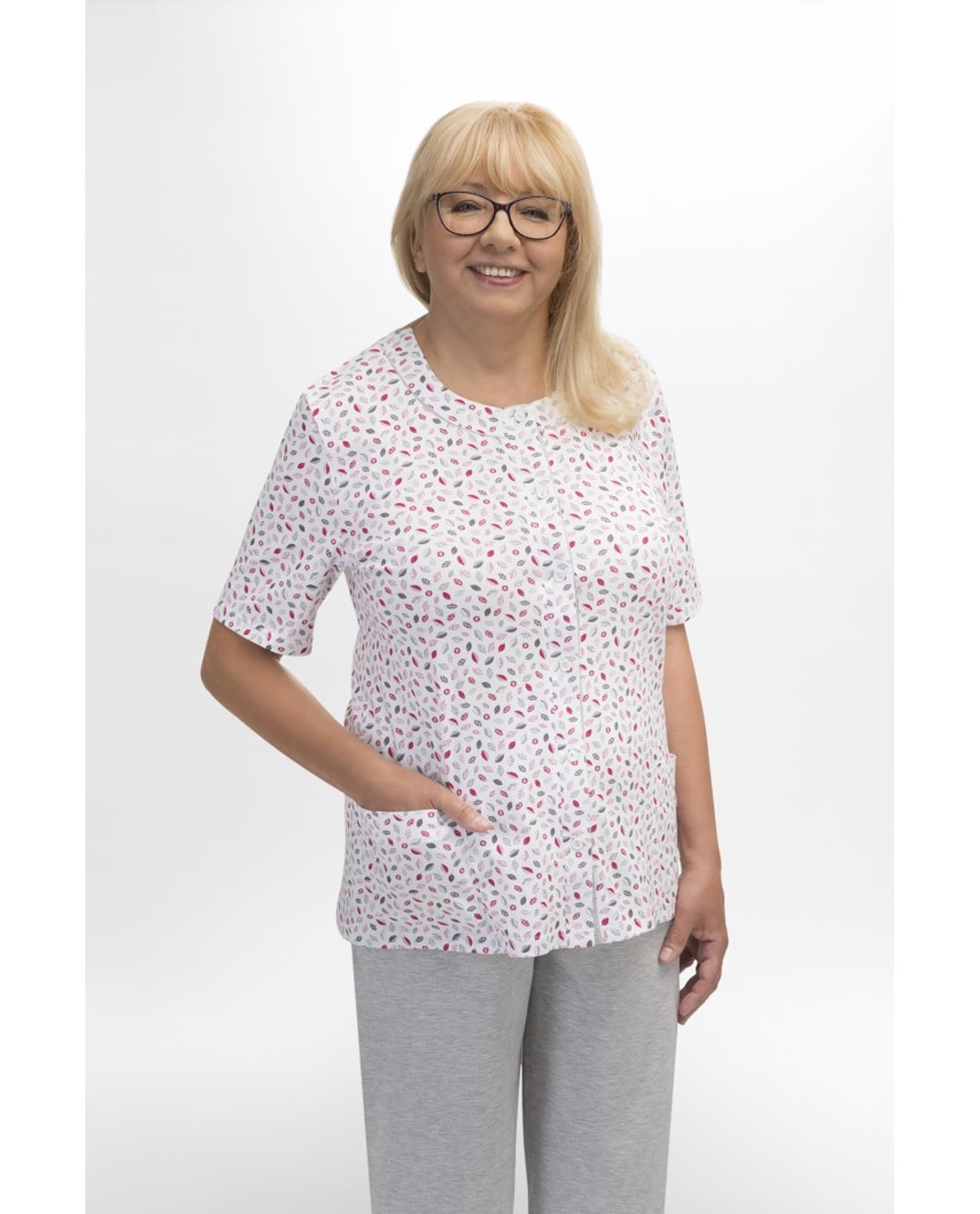 

PIŻAMA DAMSKA MARIA I 200 KR R.3XL-4XL (kolor kwiatki 02, rozmiar XXXXL)
