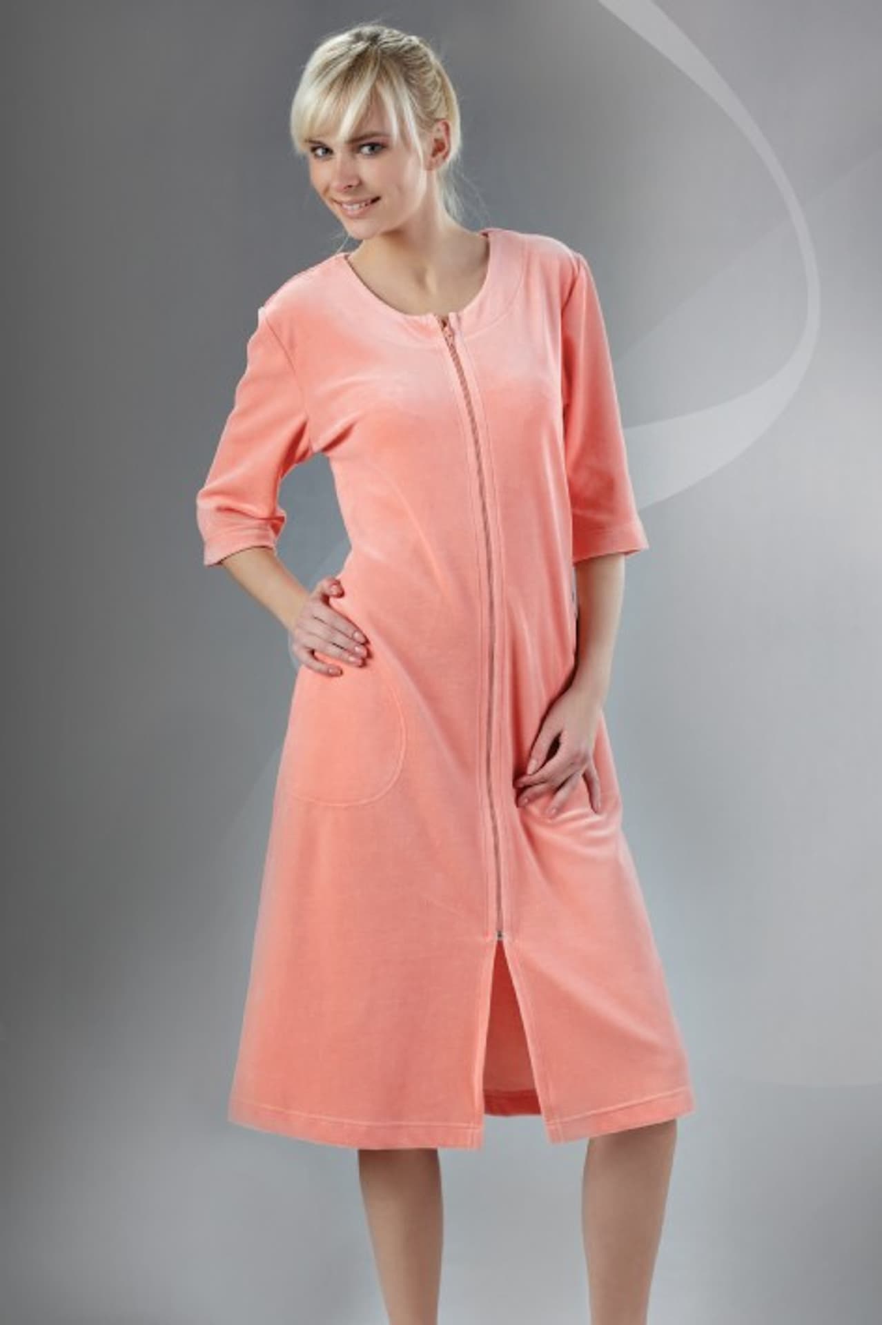 

SZLAFROK DAMSKI SE R.5XL-6XL (kolor czerwony, rozmiar 6XL)