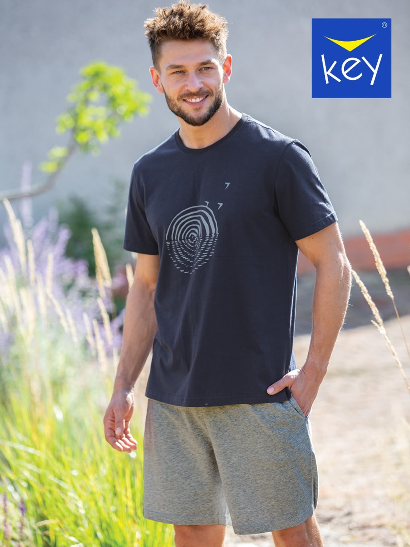 

PIŻAMA MĘSKA MNS 718 A22 KR (kolor granatowy, rozmiar L)