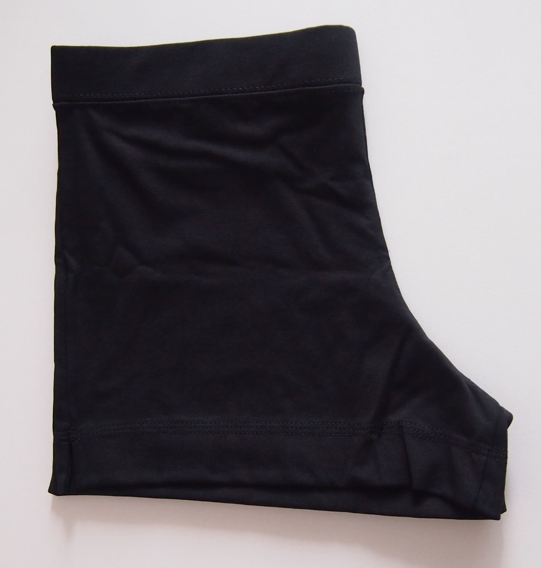 

SPODENKI SHORTS ARUBA LUX (kolor czarny, rozmiar L)