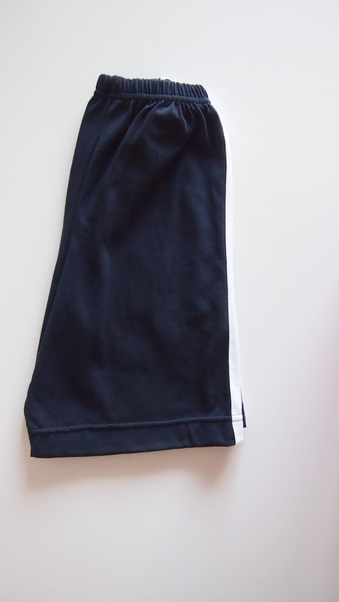 

SPODENKI W-F CHŁOPIĘCE R.98-134 (kolor granat, rozmiar 134)