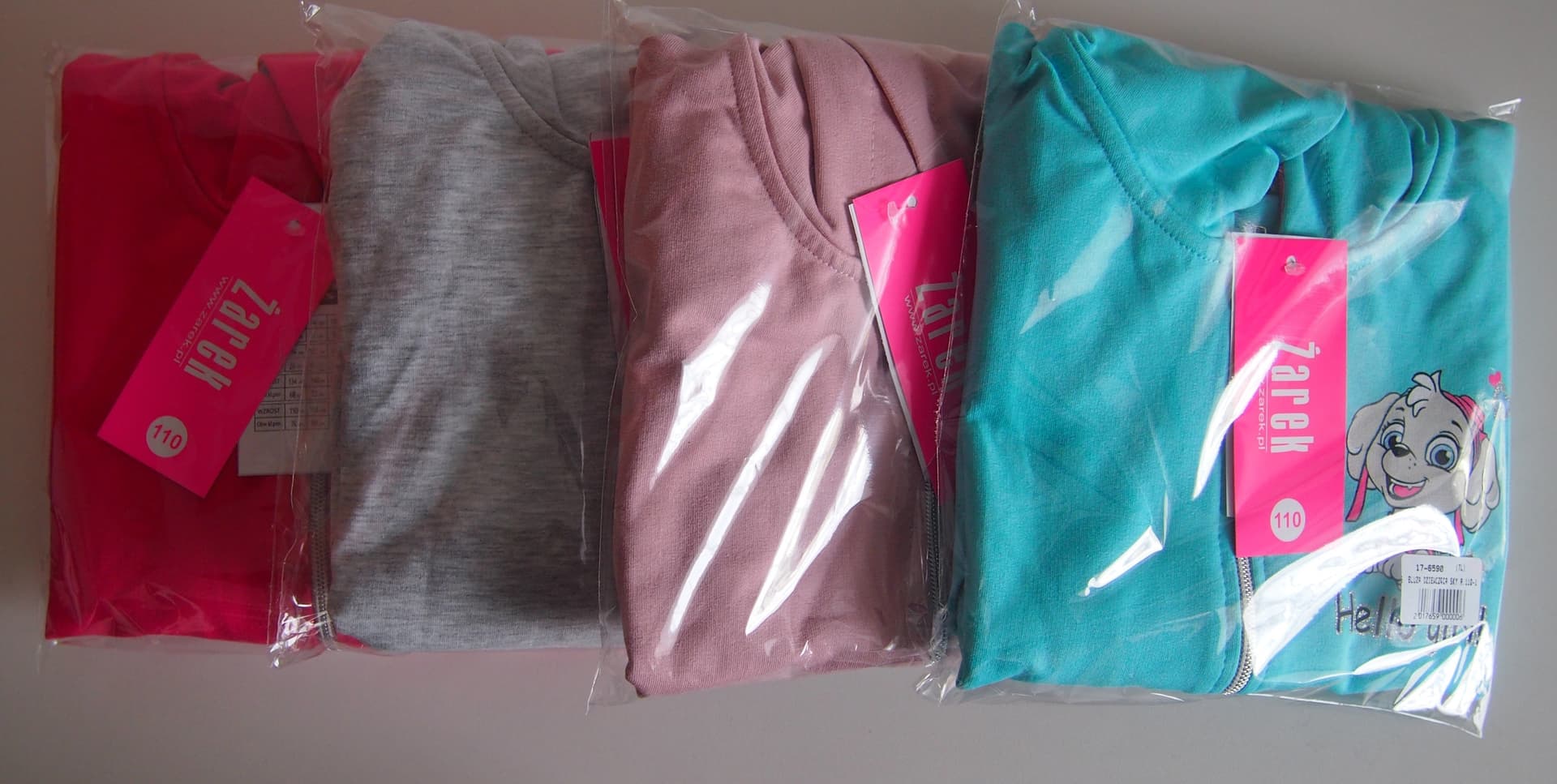 

BLUZA DZIEWCZĘCA SKY R.110-116 (kolor mix kolor, rozmiar 116)