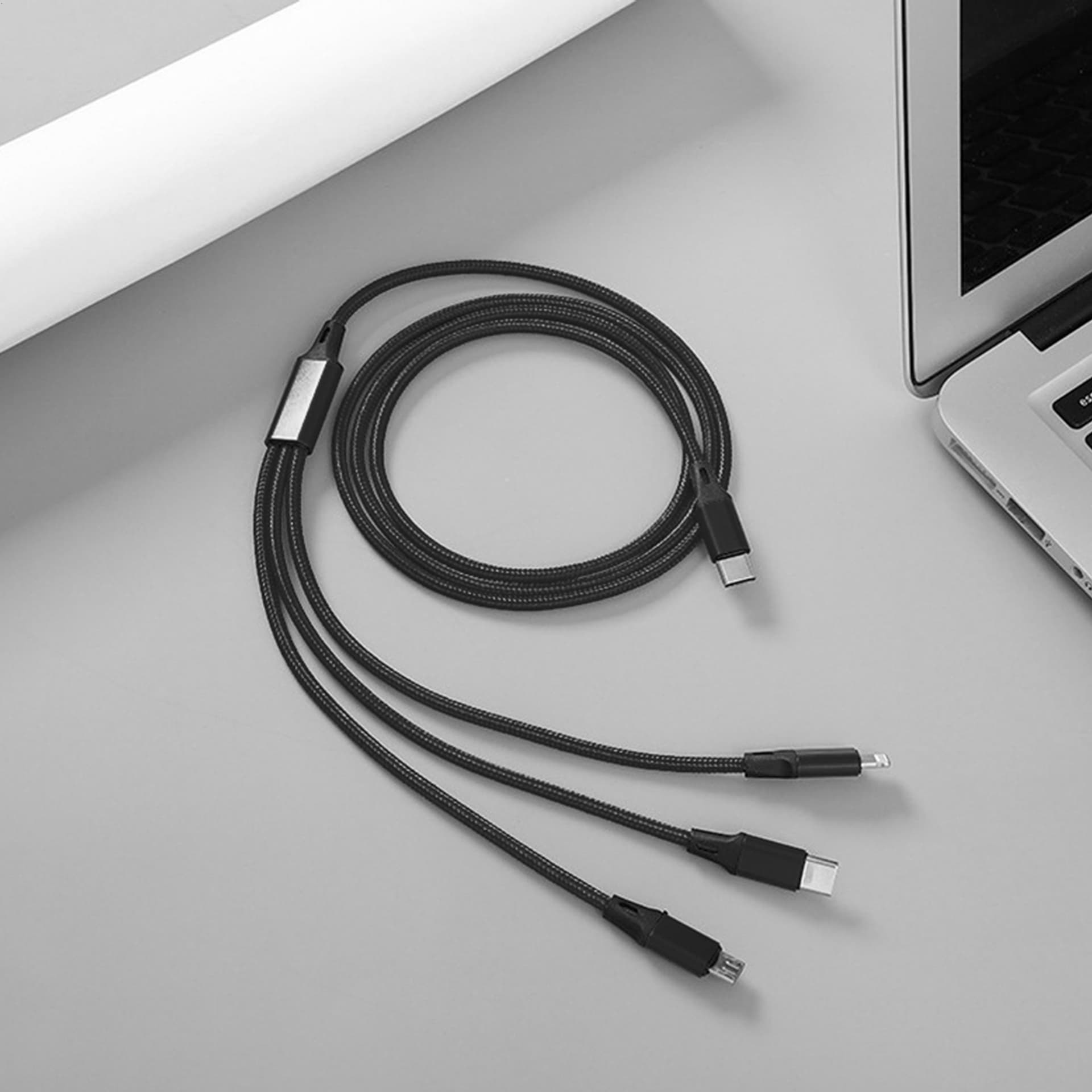 

OMEGA USB TYPE C CABLE KABEL 3IN1 MICRO-USB TYPE-C LIGHTNING 1,5A 1 M BLACK [45745]