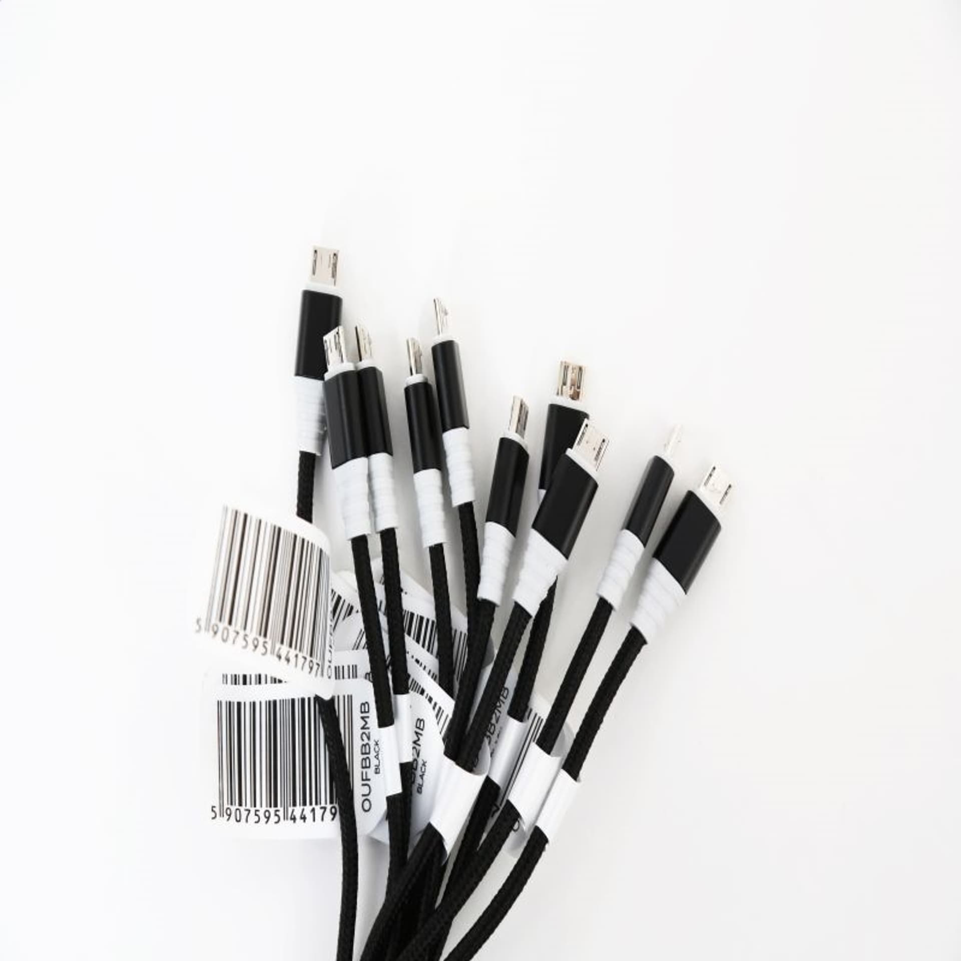 

OMEGA TOKARA FABRIC CABLE KABEL BRAIDED MICRO USB 1,5A COPPER POLYBAG OEM 2M BLACK [44179]