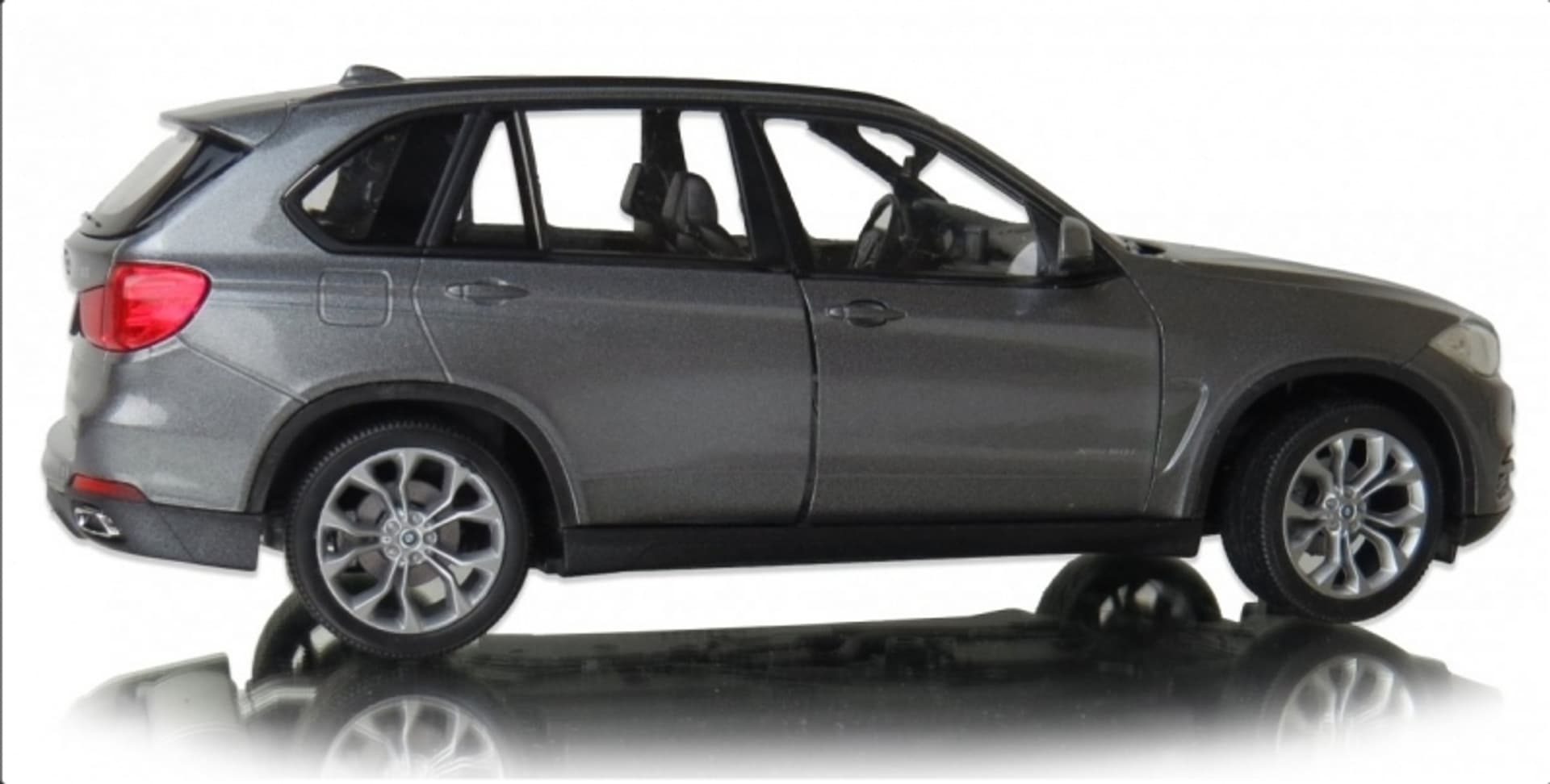 

WELLY BMW X5 WELLY 1:24 SAMOCHÓD KOLEKCJONERSKI