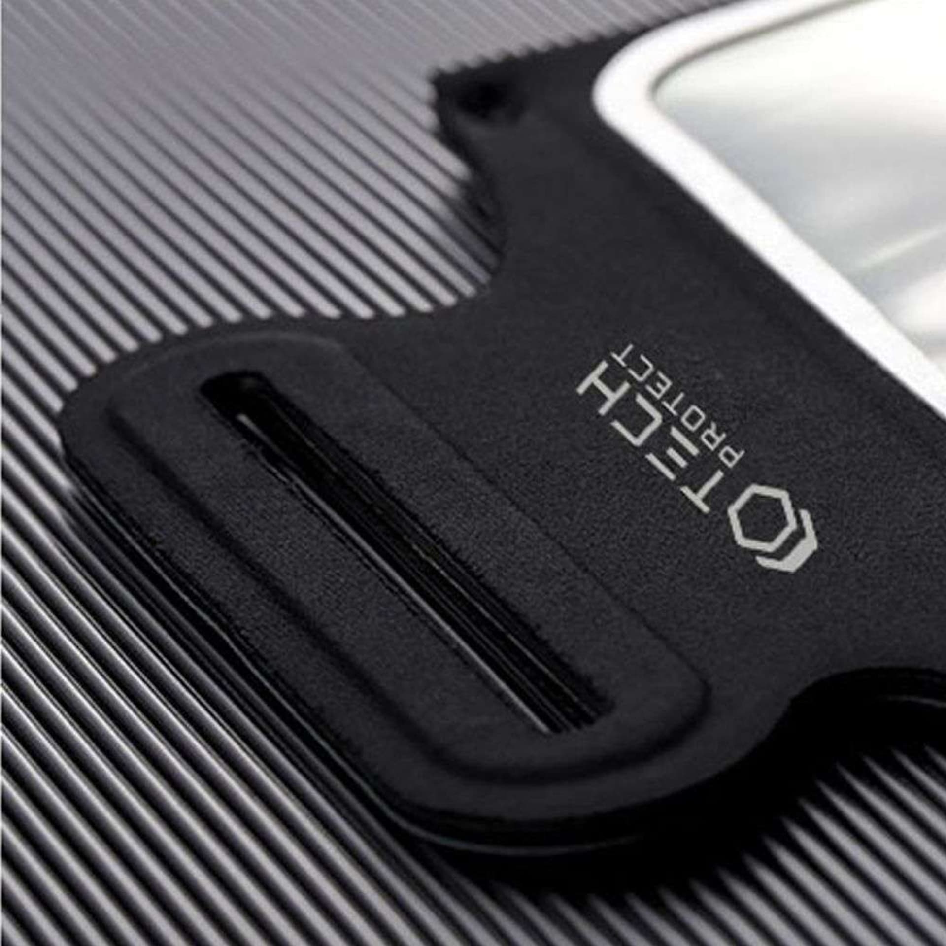 

Opaska sportowa na ramię M1 Universal Sport ArmBand Sky Blue