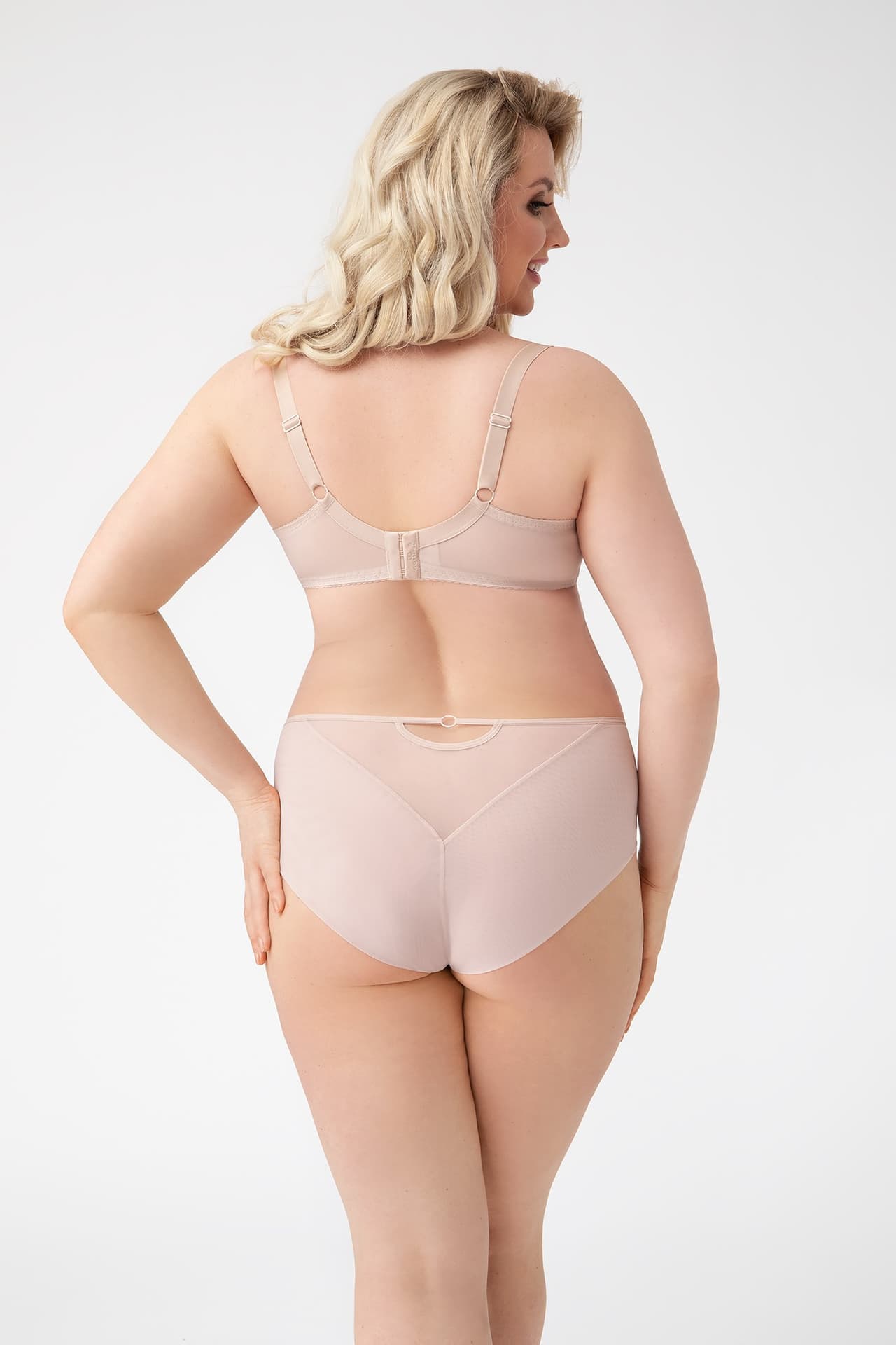 

BIUSTONOSZ PARADISE BEŻOWY K496 (kolor beżowy, rozmiar 70G)
