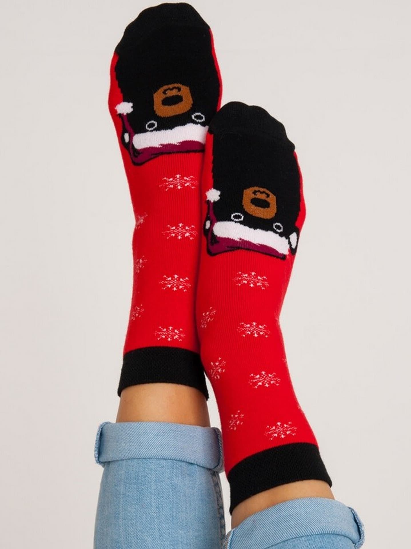 

SKARPETY DAMSKIE X-MAS ABS SF-011 (kolor czerwony/mikołaj, rozmiar 35-38)