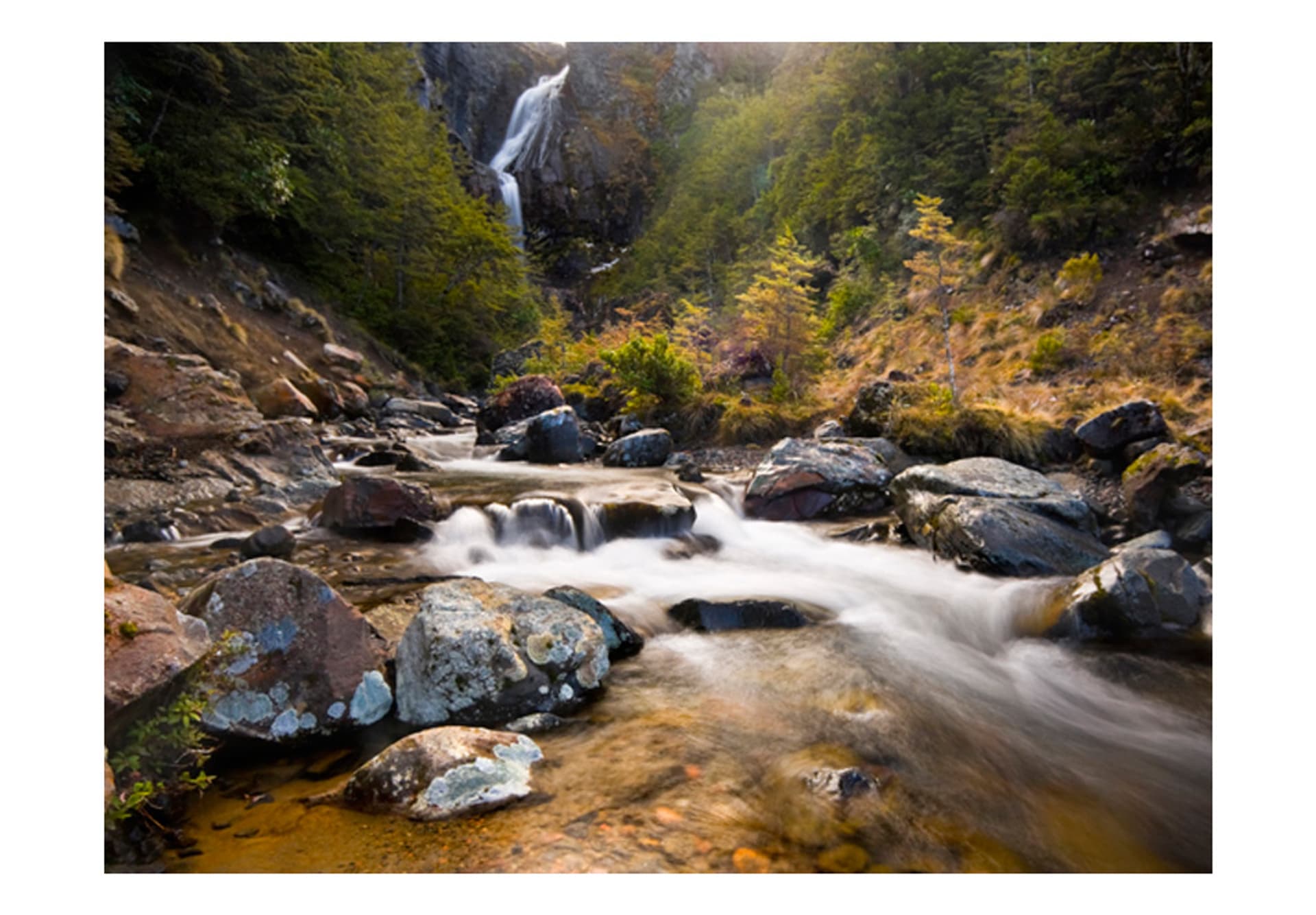 

Fototapeta - Ohakune - Waterfalls in New Zealand (rozmiar 200x154)