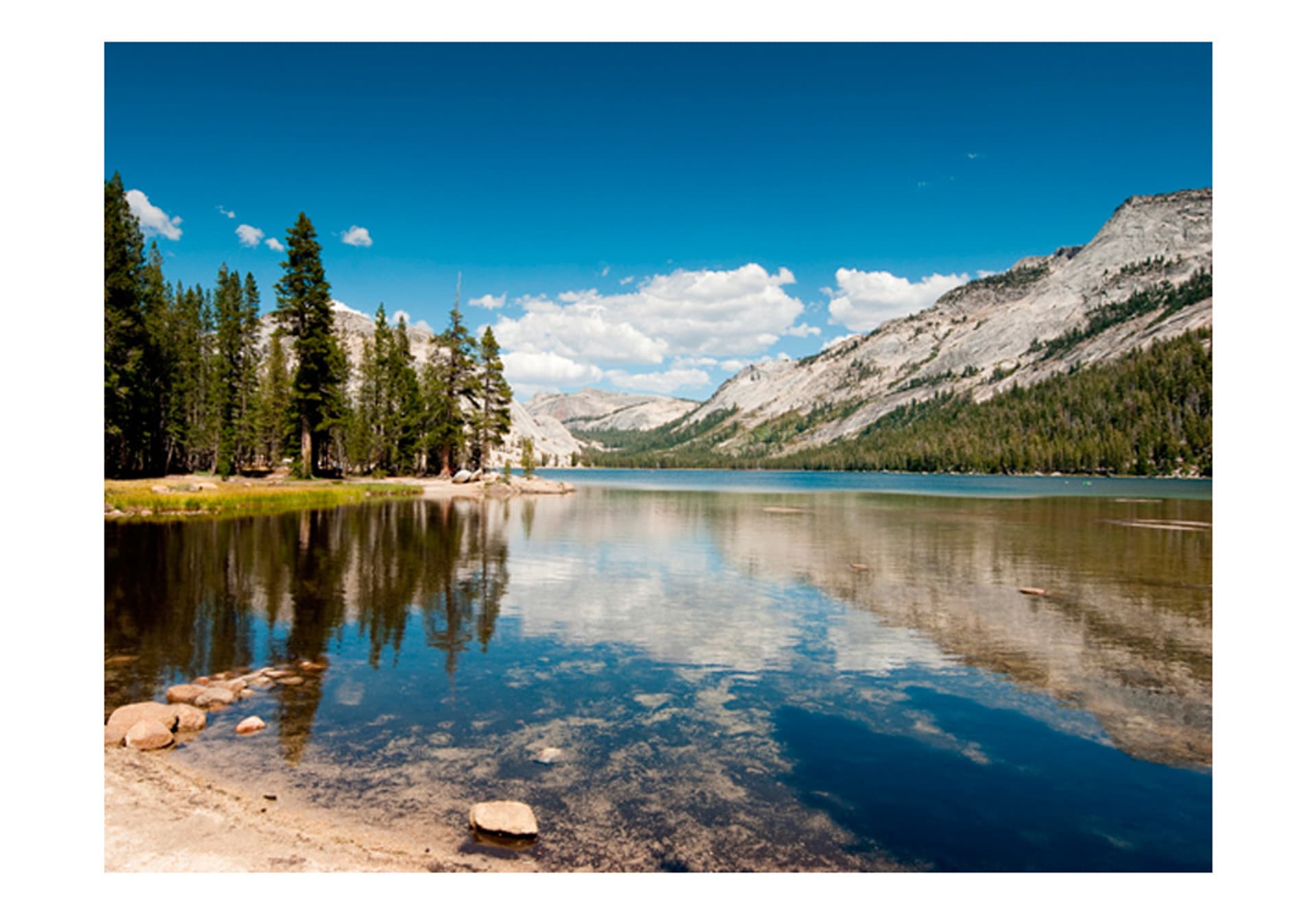 

Fototapeta - Tenaya Lake - Yosemite National Park (rozmiar 400x309)