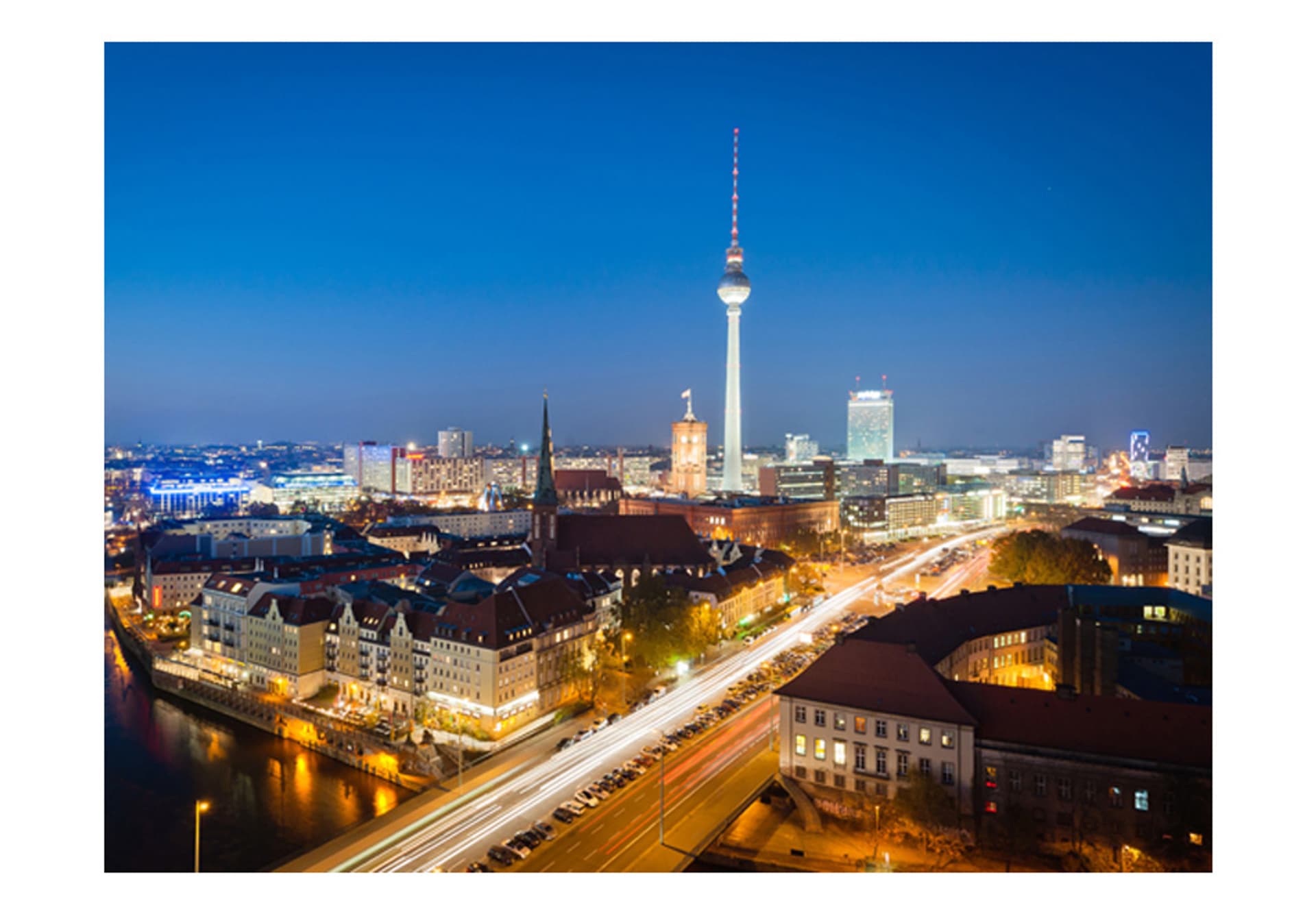 

Fototapeta - Berlin by night (rozmiar 200x154)