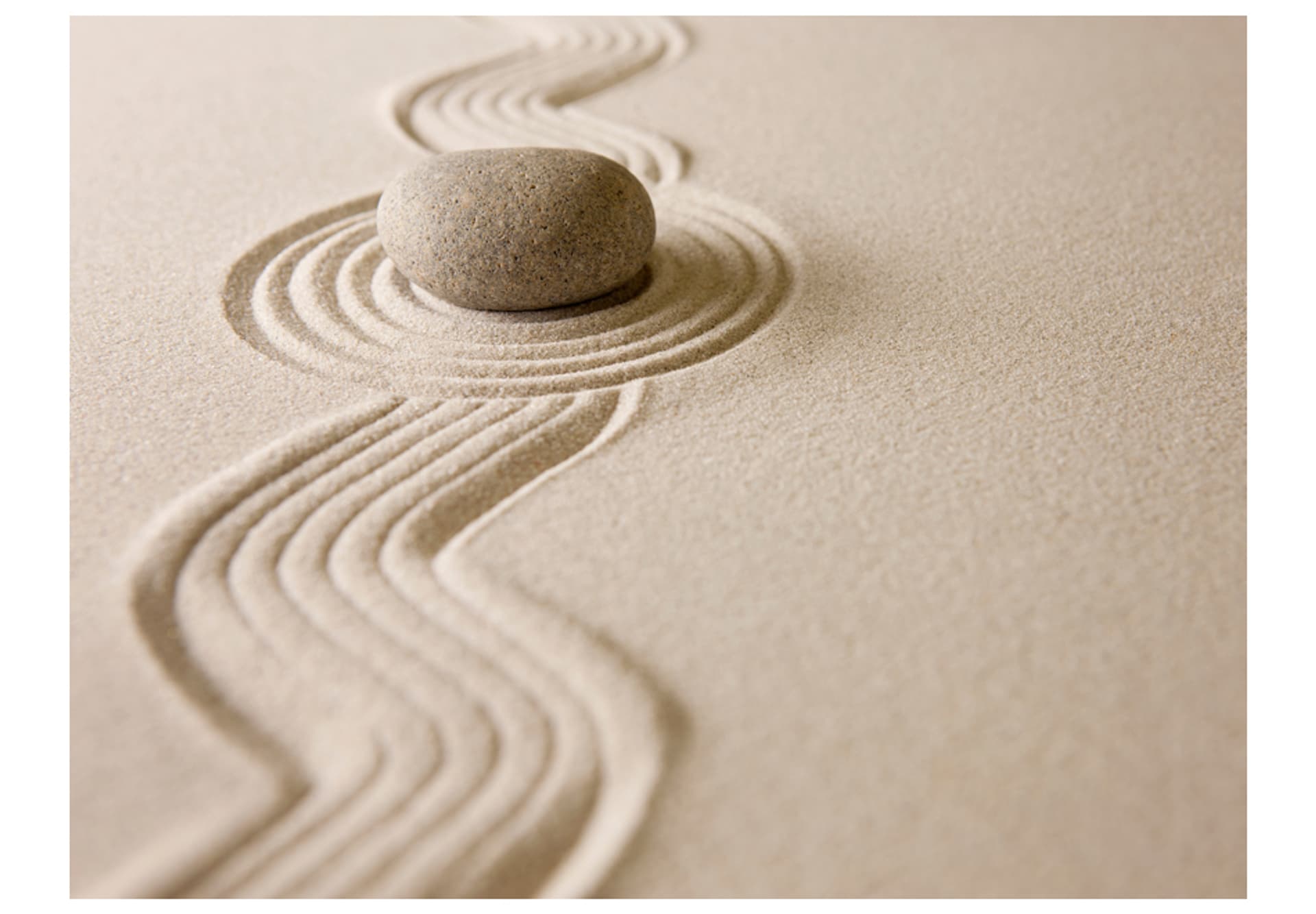 

Fototapeta - Zen sand garden (rozmiar 200x154)