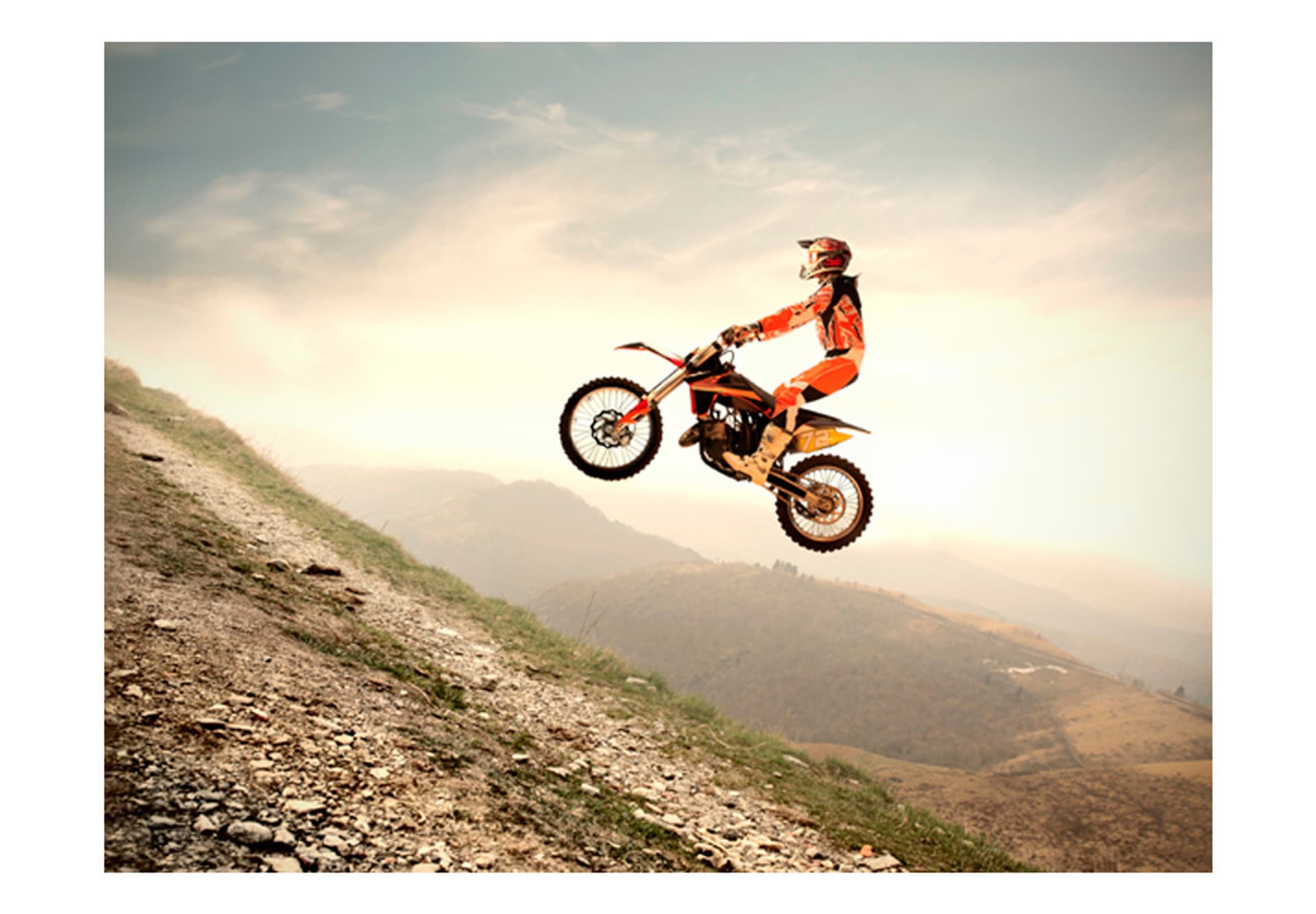 

Fototapeta - Sport motorowy (rozmiar 400x309)