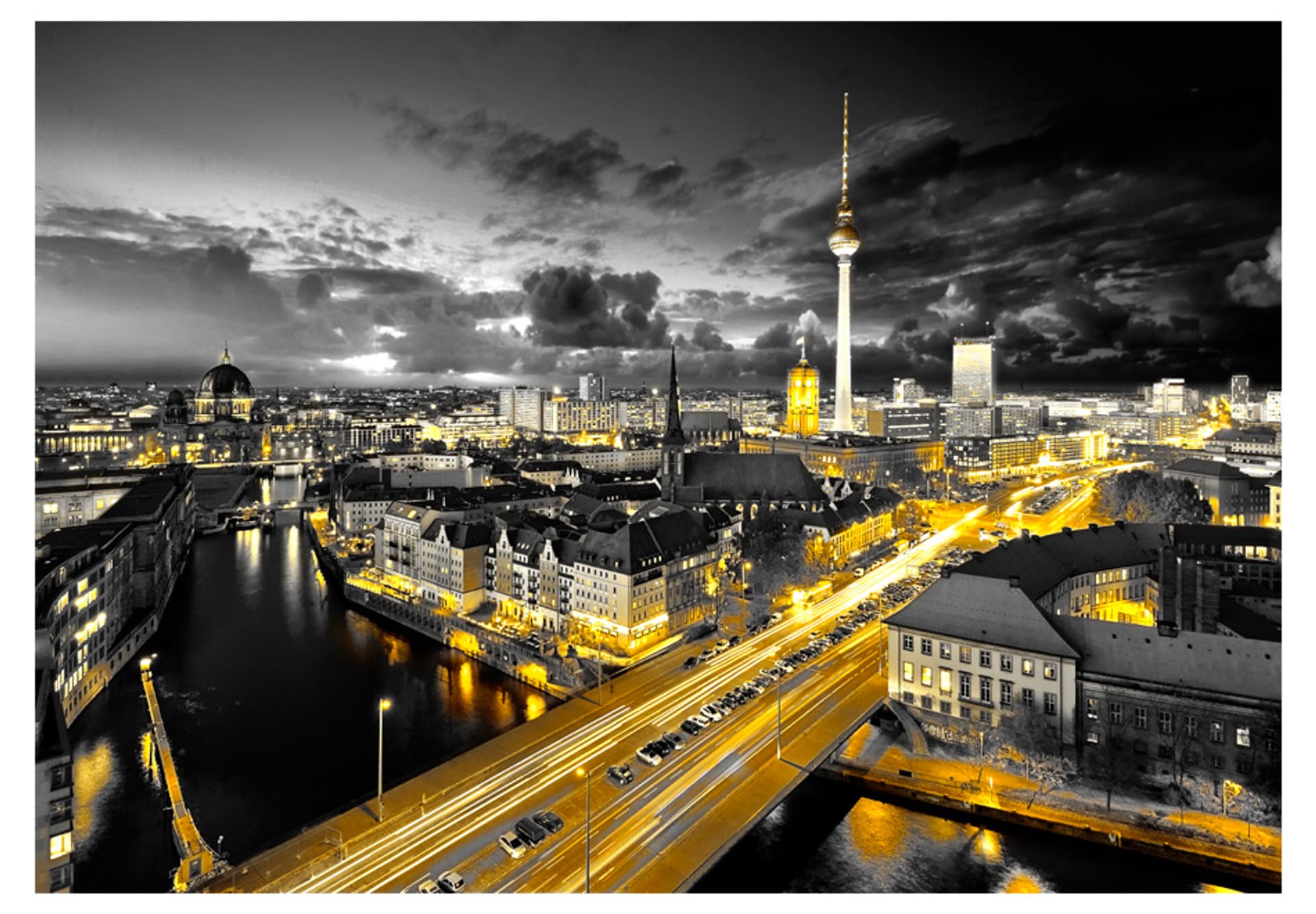 

Fototapeta - Berlin nocą (rozmiar 250x175)