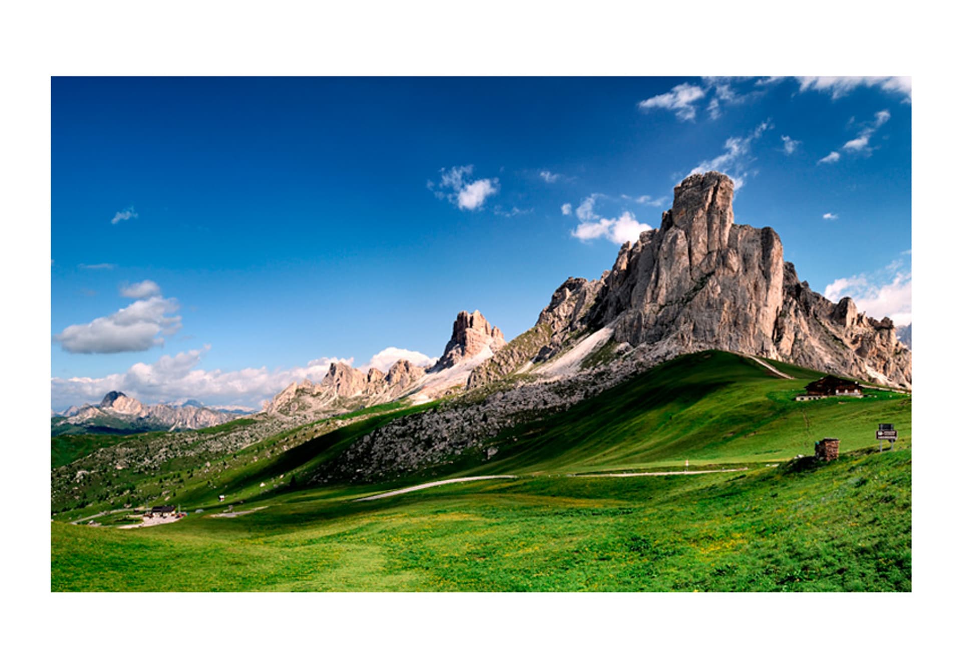 

Fototapeta - Passo di Giau - Dolomites, Italy (rozmiar 450x270)