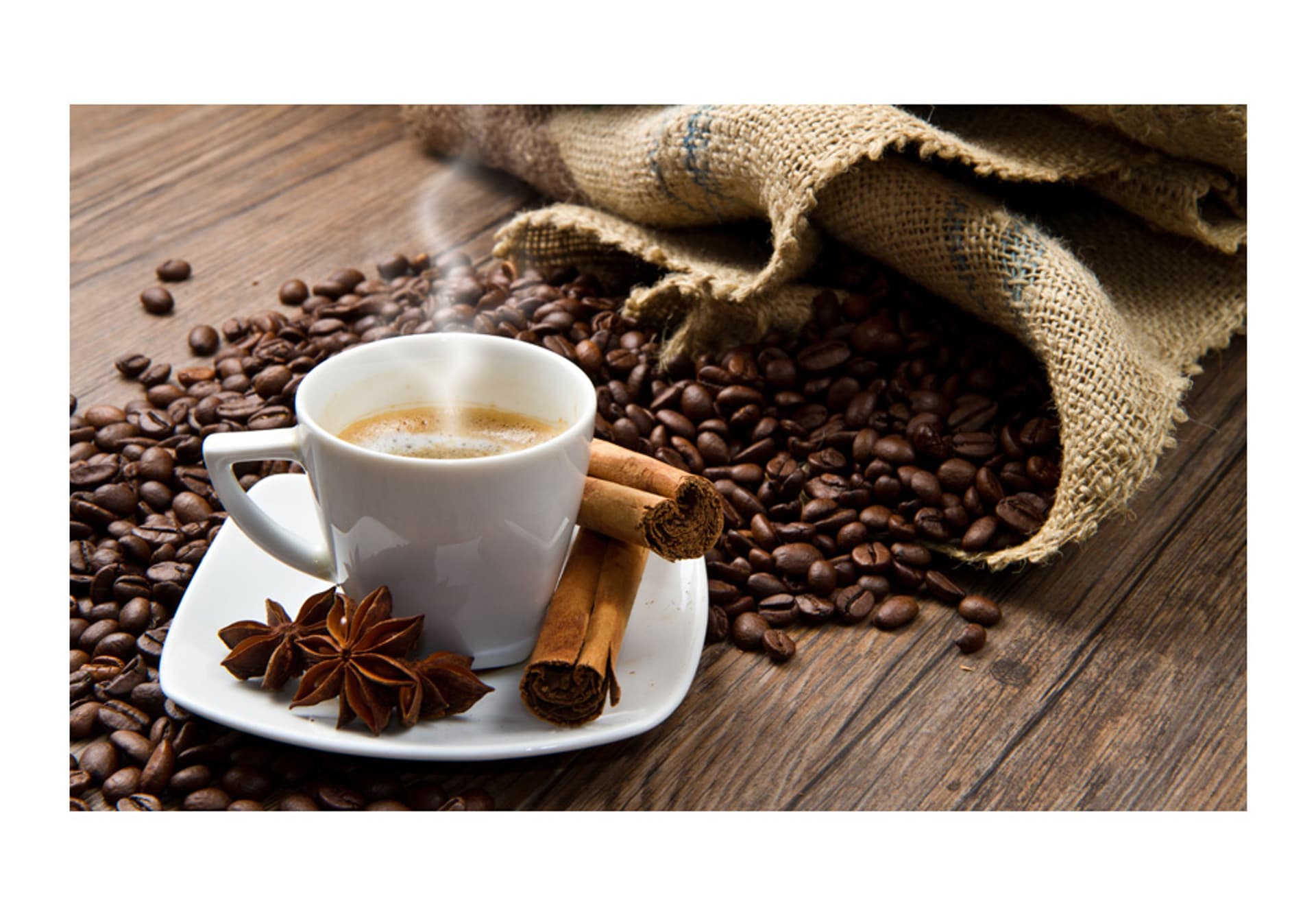 

Fototapeta - Star anise coffee (rozmiar 450x270)