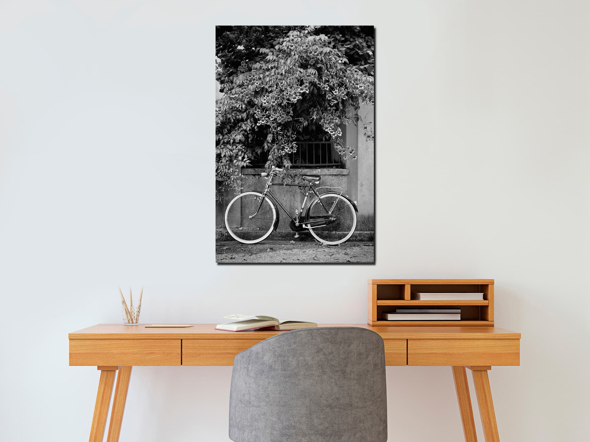 

Obraz - Rower i kwiaty (1-częściowy) pionowy (rozmiar 80x120)