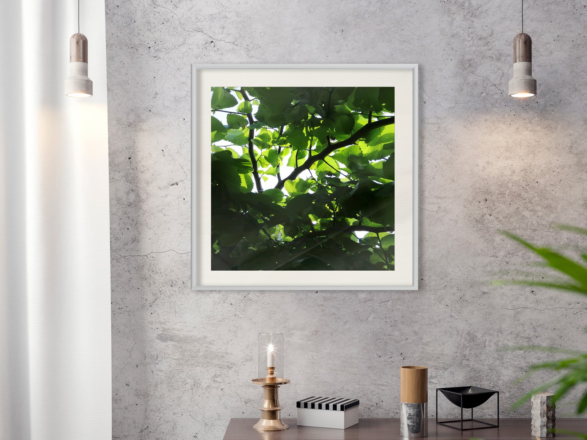 

Plakat - Pod osłoną liści (rozmiar 20x20, wykończenie Rama biała z passe-partout)