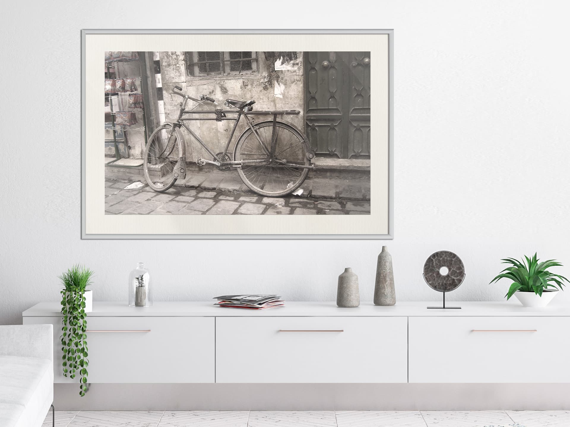 

Plakat - Stary rower (rozmiar 30x20, wykończenie Rama biała z passe-partout)