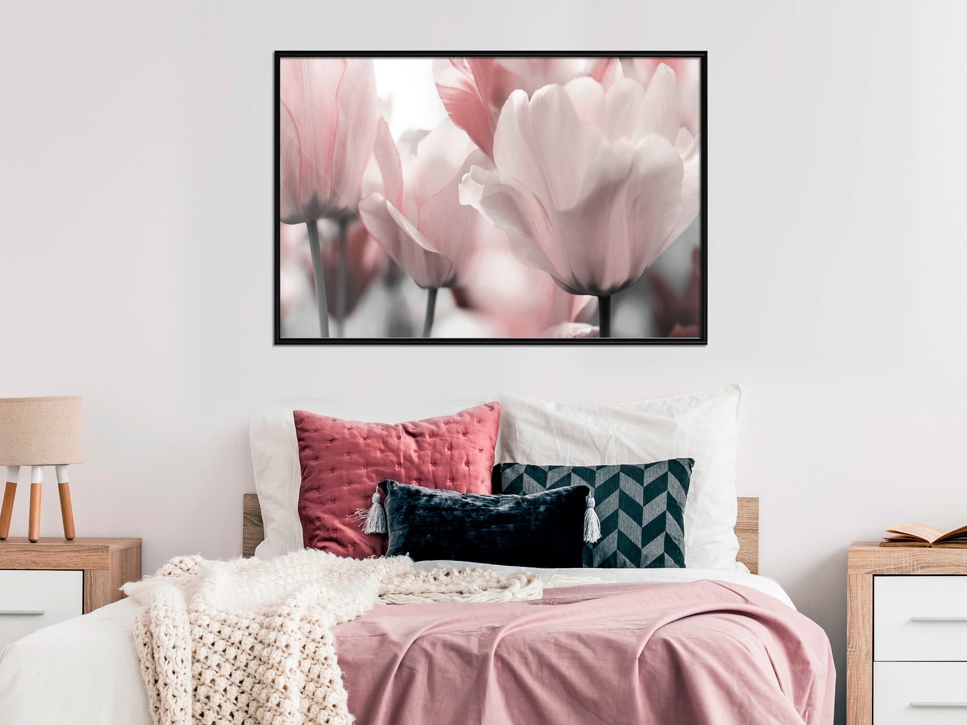

Plakat - Pastelowe tulipany II (rozmiar 45x30, wykończenie Rama czarna)