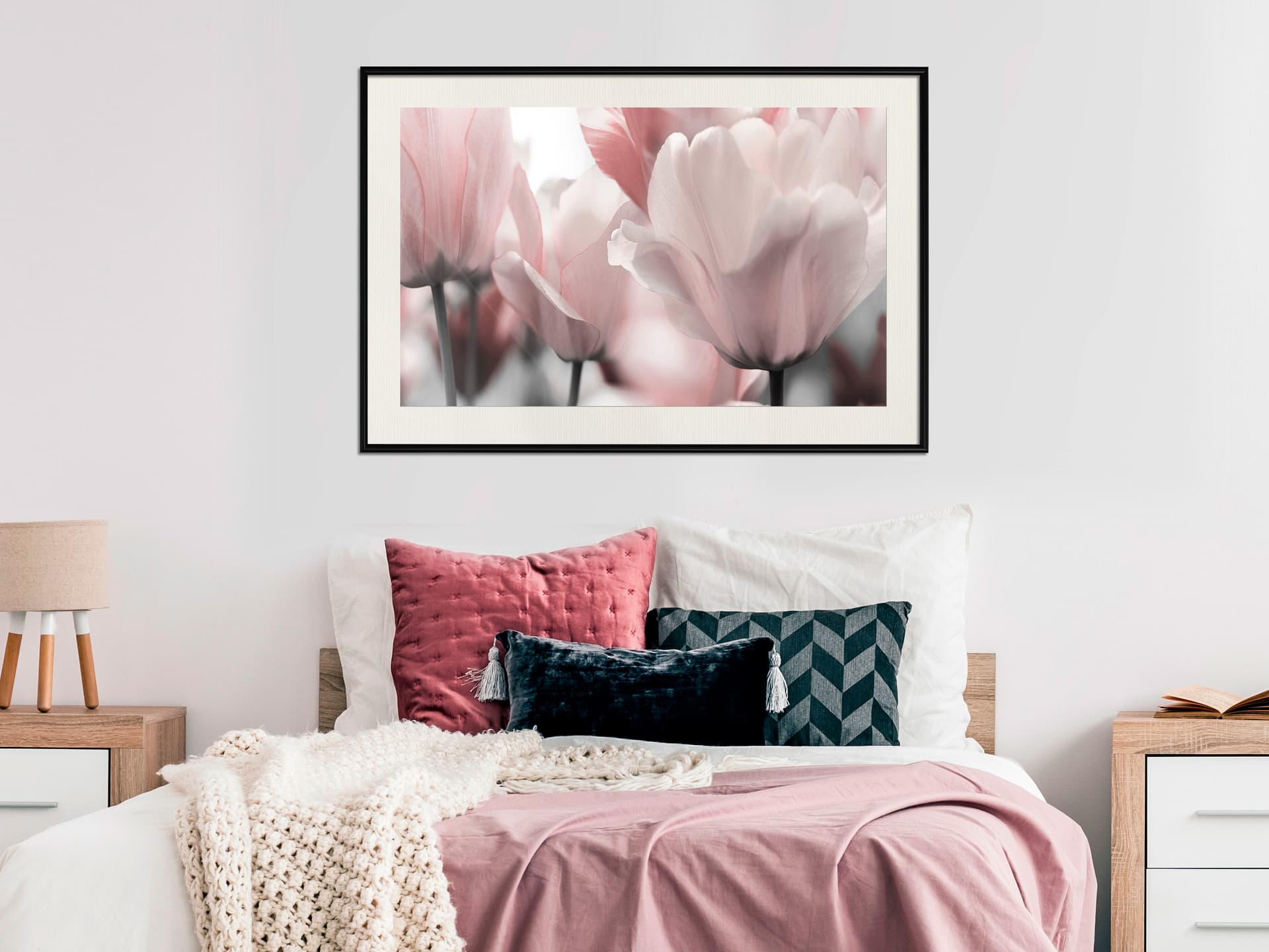 

Plakat - Pastelowe tulipany II (rozmiar 45x30, wykończenie Rama czarna z passe-partout)