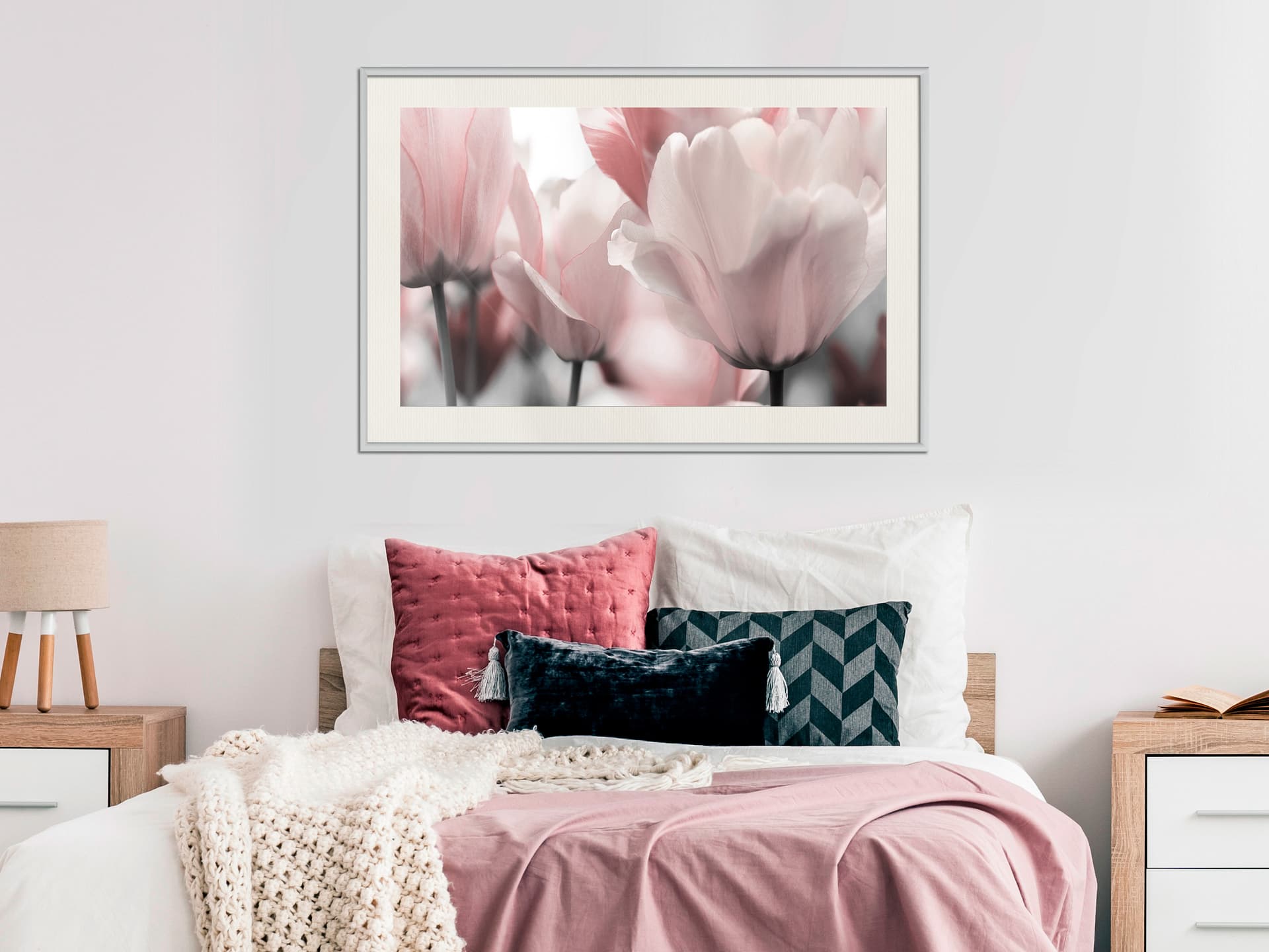 

Plakat - Pastelowe tulipany II (rozmiar 60x40, wykończenie Rama biała z passe-partout)