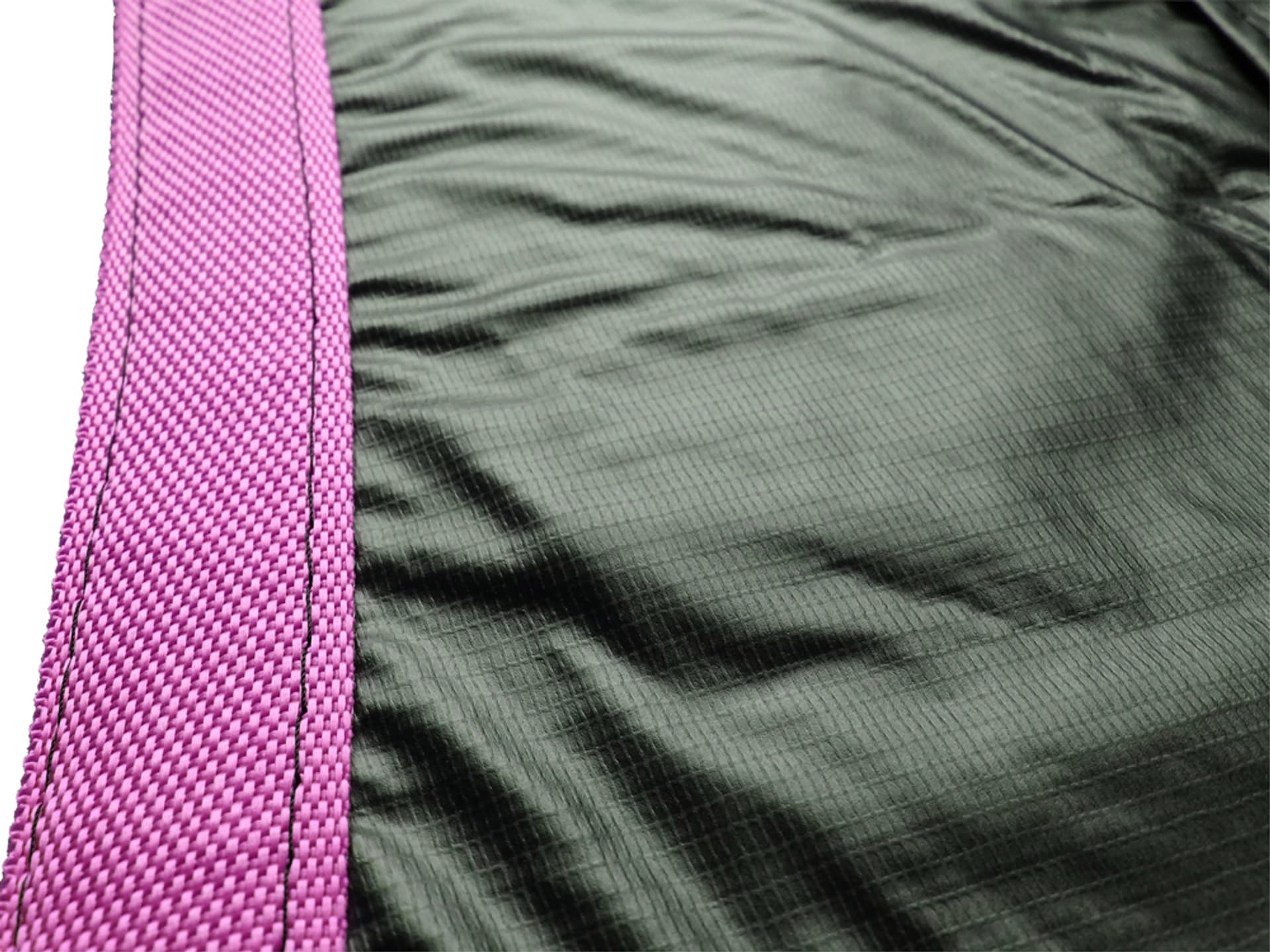 

Osłona na sprężyny do Trampoliny Sport Max 6ft Czarno-Różowa