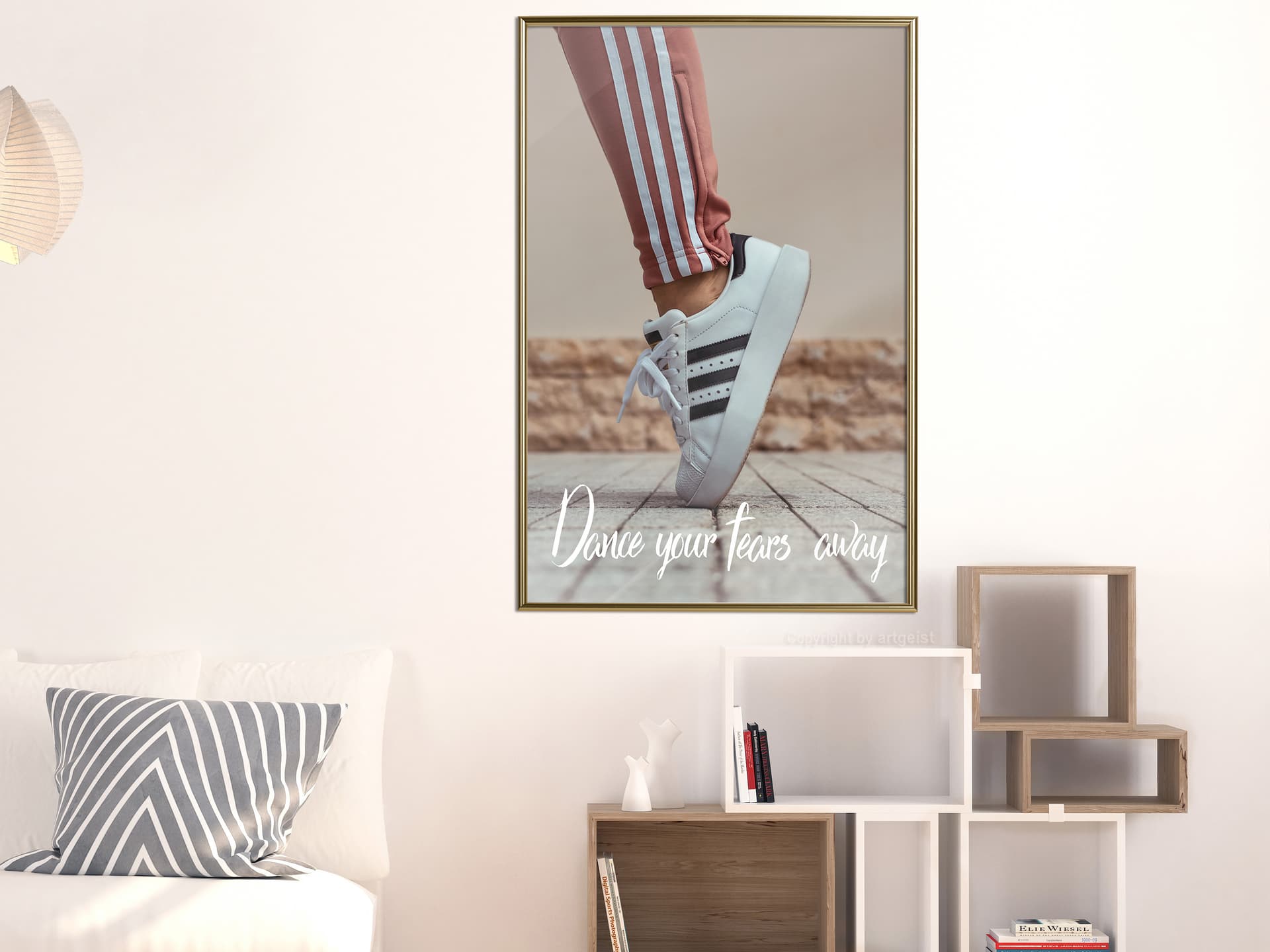 

Plakat - Tańcz (rozmiar 30x45, wykończenie Rama złota)