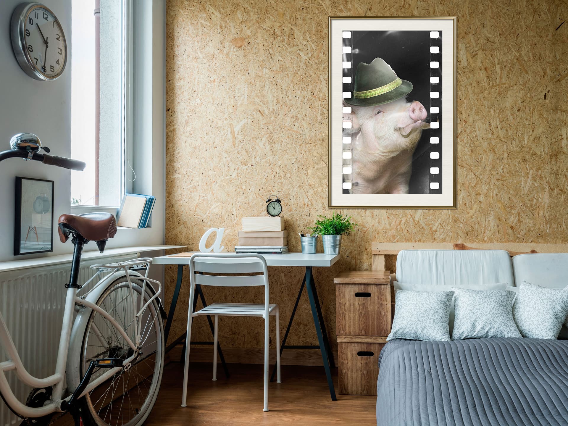 

Plakat - Przebrana świnka (rozmiar 40x60, wykończenie Rama złota z passe-partout)