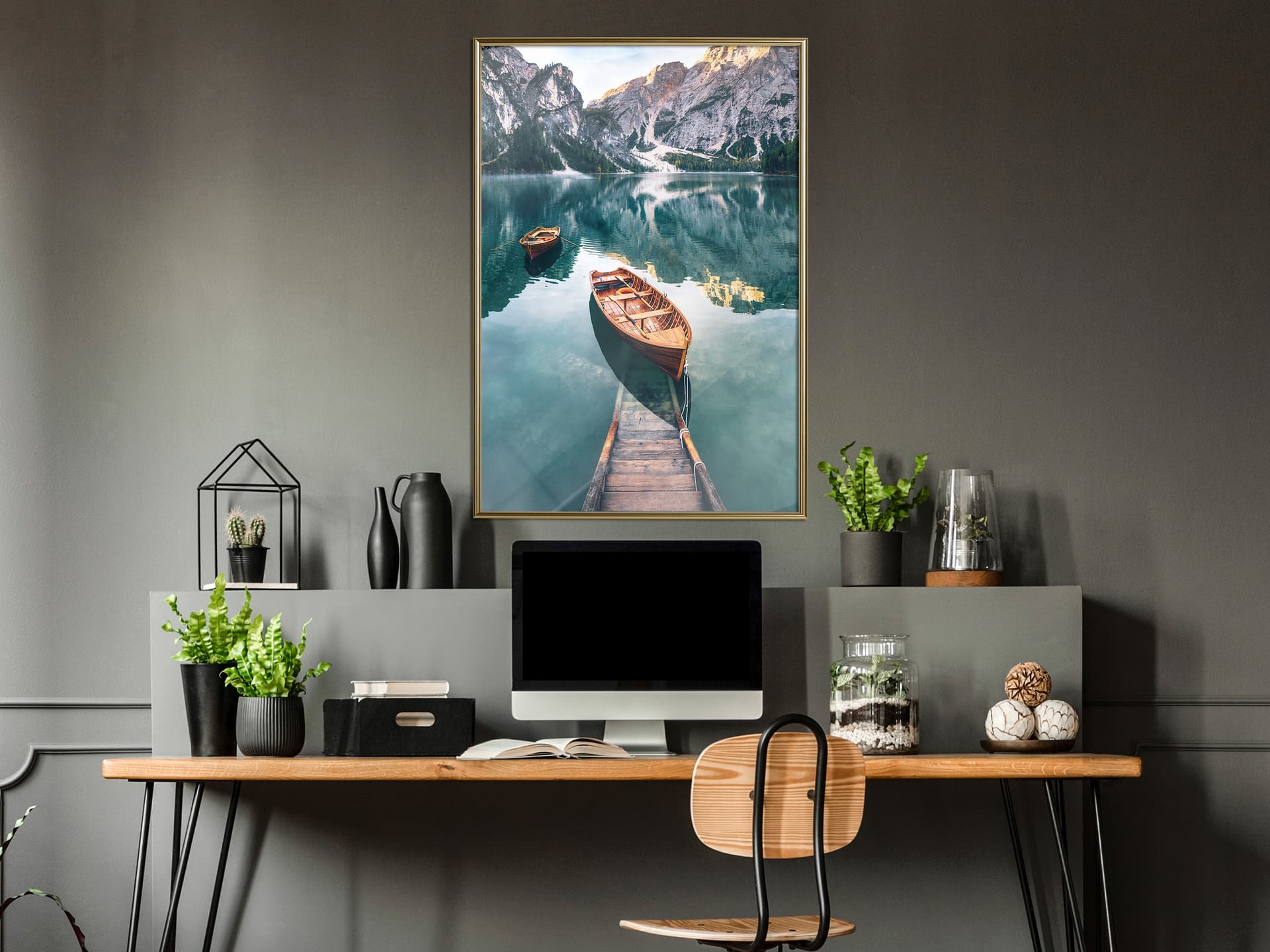 

Plakat - Jezioro w górskiej dolinie (rozmiar 30x45, wykończenie Rama złota)