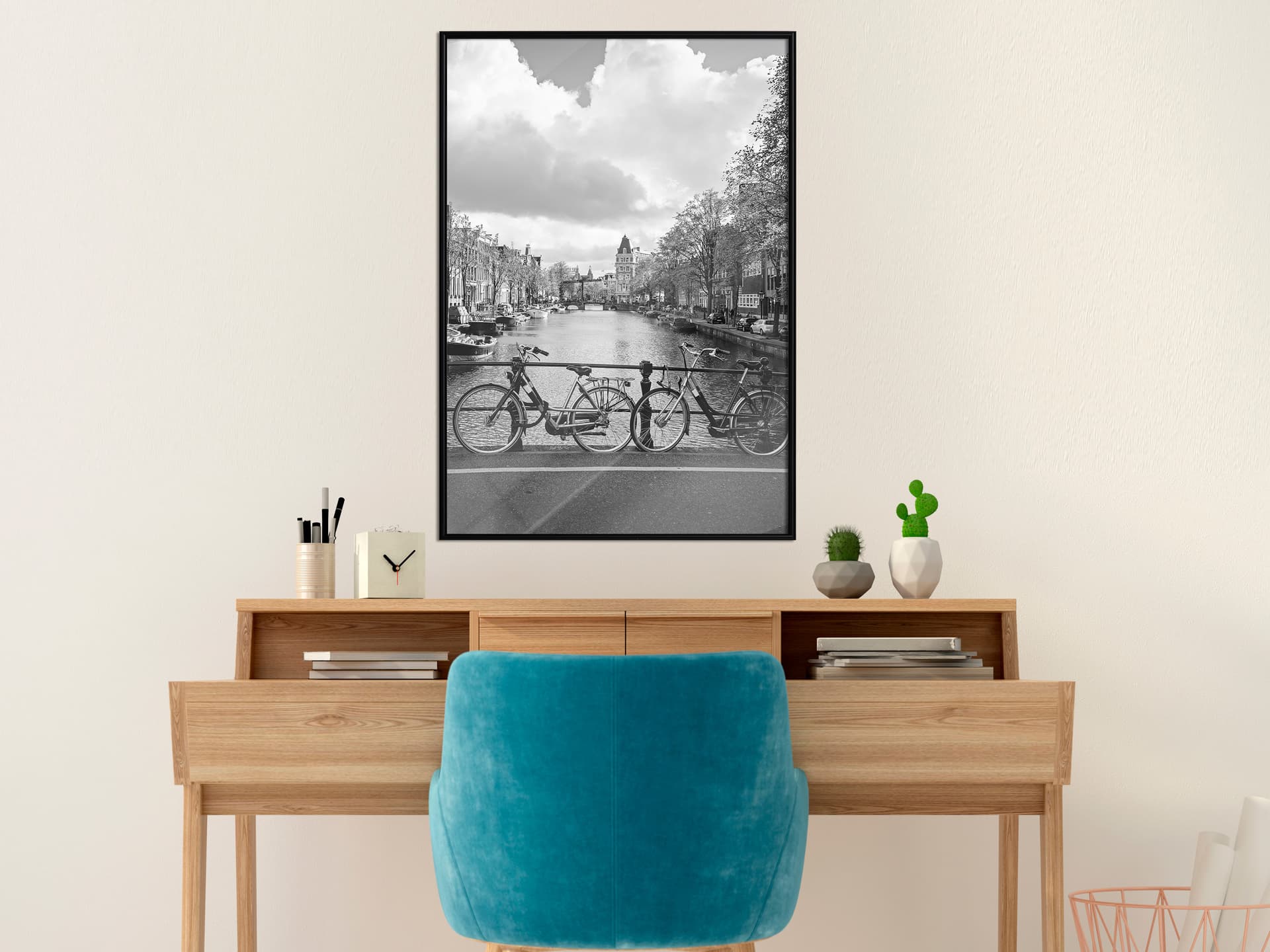 

Plakat - Rowery na tle kanału (rozmiar 30x45, wykończenie Rama czarna)