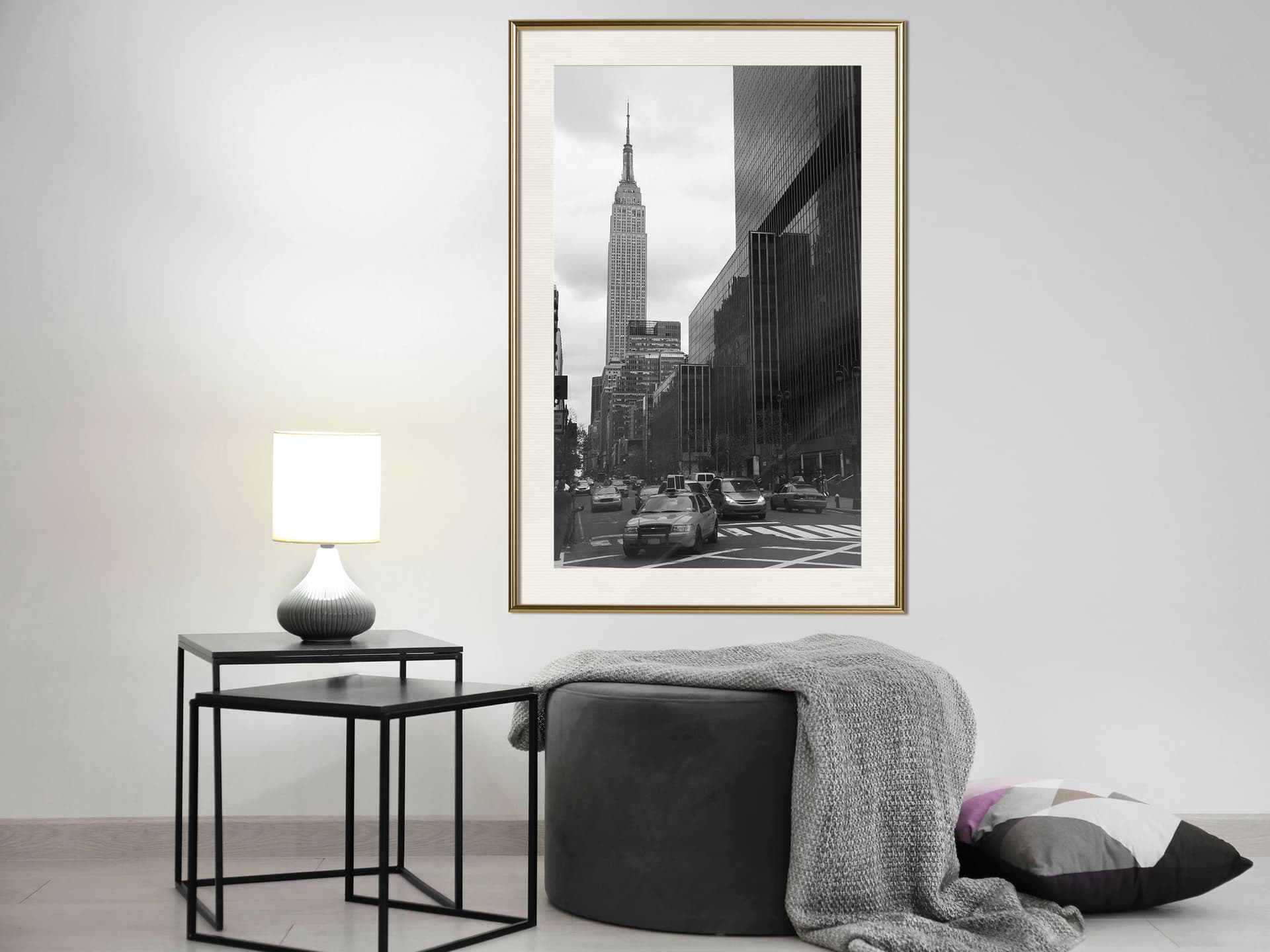 

Plakat - Empire State Building (rozmiar 30x45, wykończenie Rama złota z passe-partout)