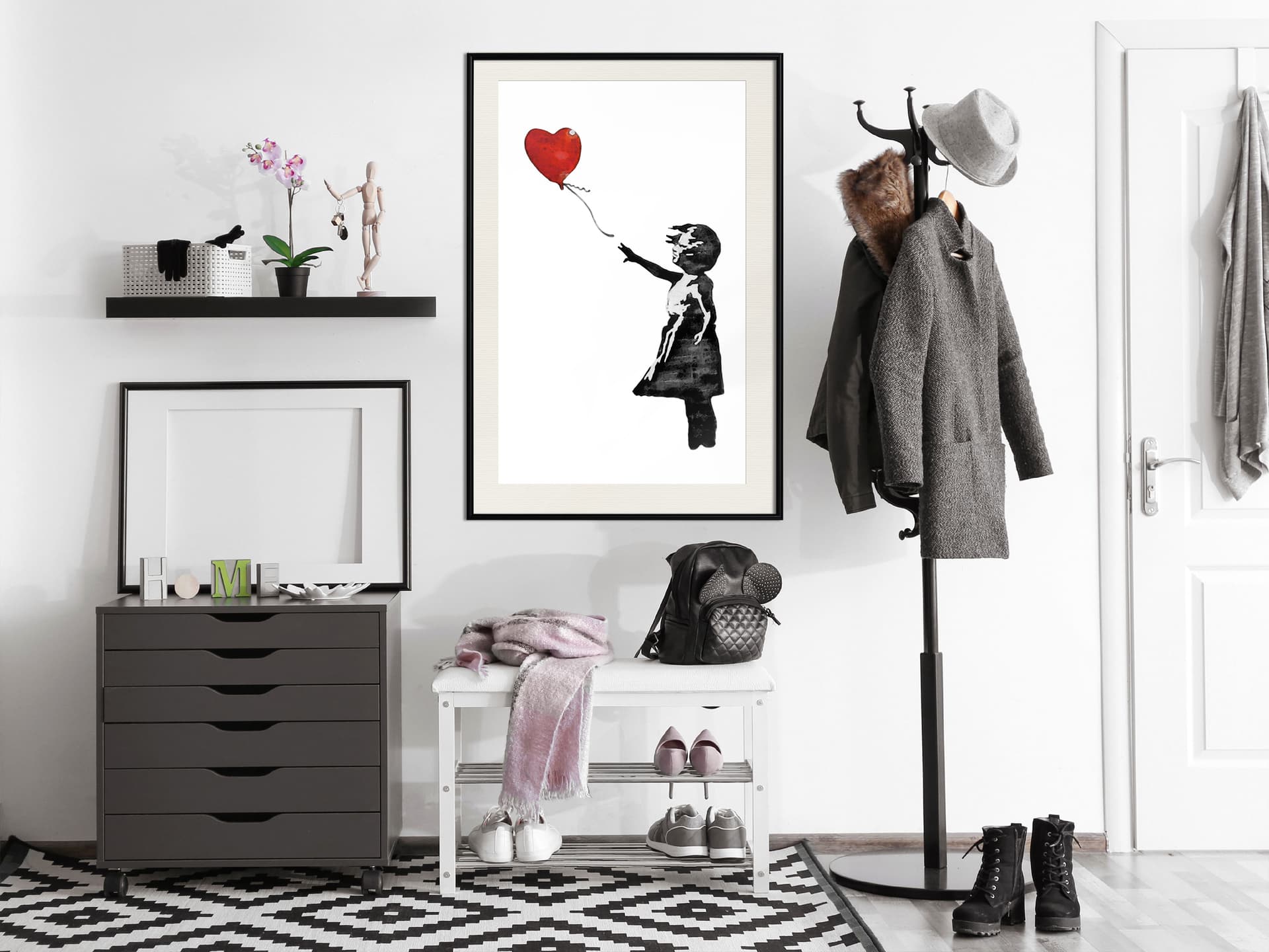 

Plakat - Banksy: Girl with Balloon II (rozmiar 20x30, wykończenie Rama czarna z passe-partout)