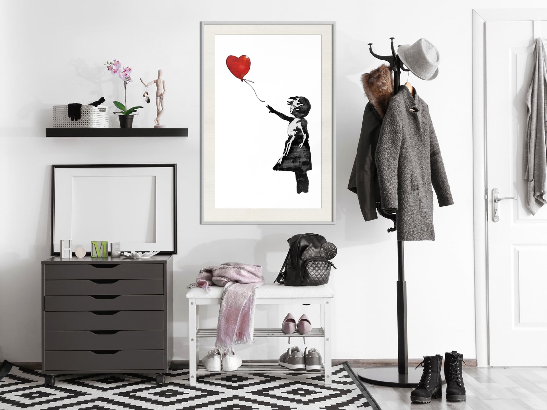 

Plakat - Banksy: Girl with Balloon II (rozmiar 30x45, wykończenie Rama biała z passe-partout)