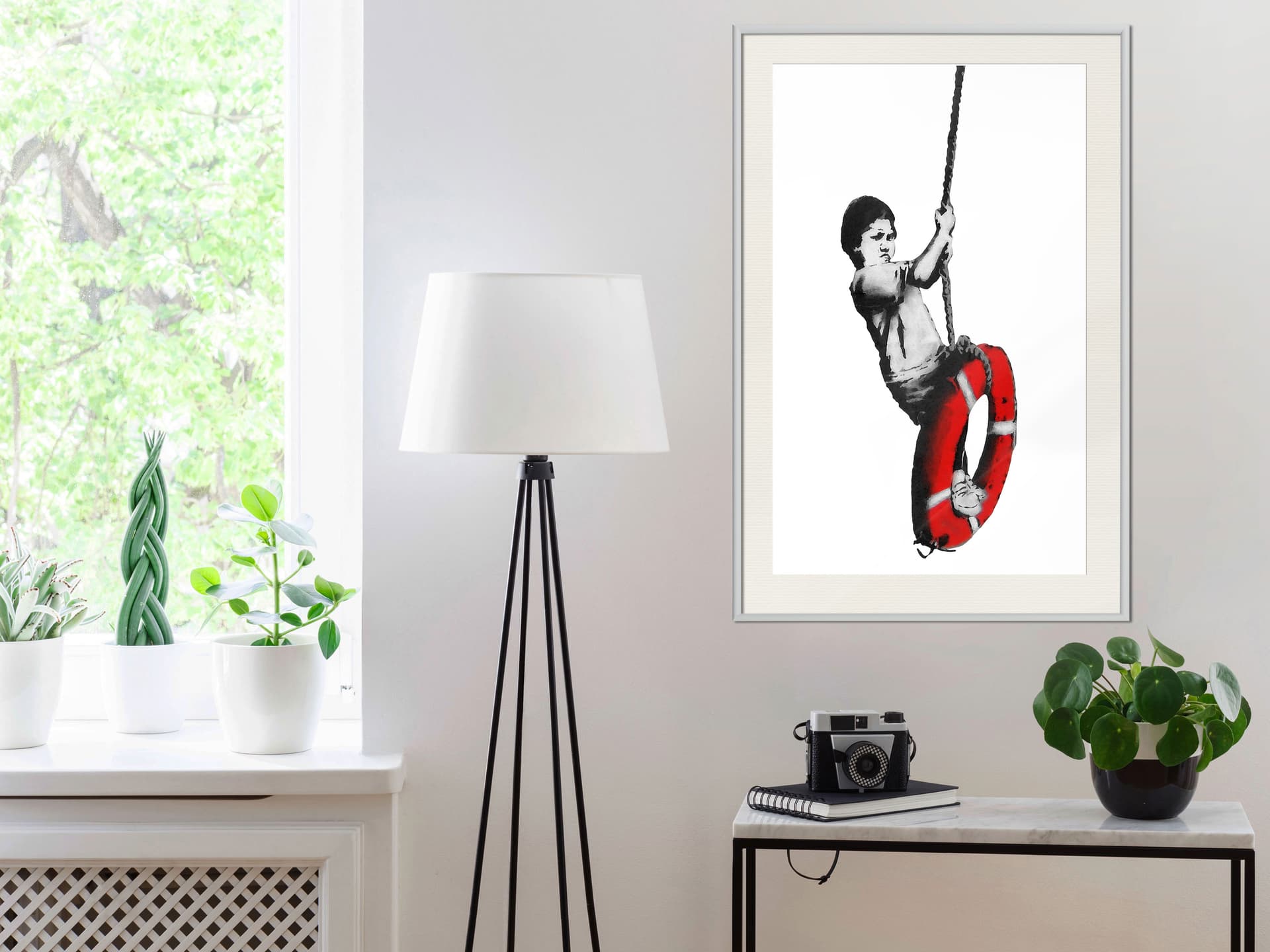 

Plakat - Banksy: Swinger (rozmiar 30x45, wykończenie Rama biała z passe-partout)