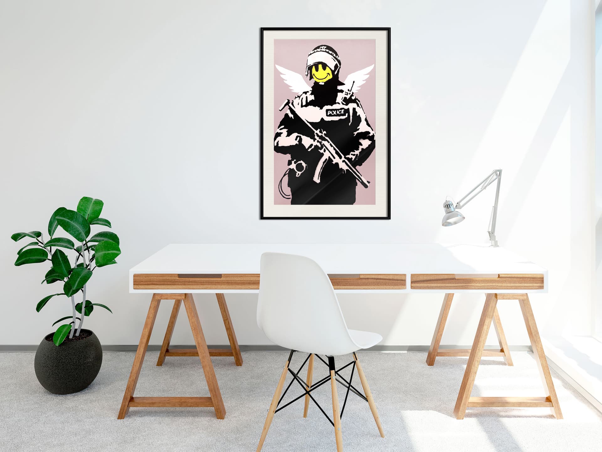

Plakat - Banksy: Flying Copper (rozmiar 20x30, wykończenie Rama czarna z passe-partout)