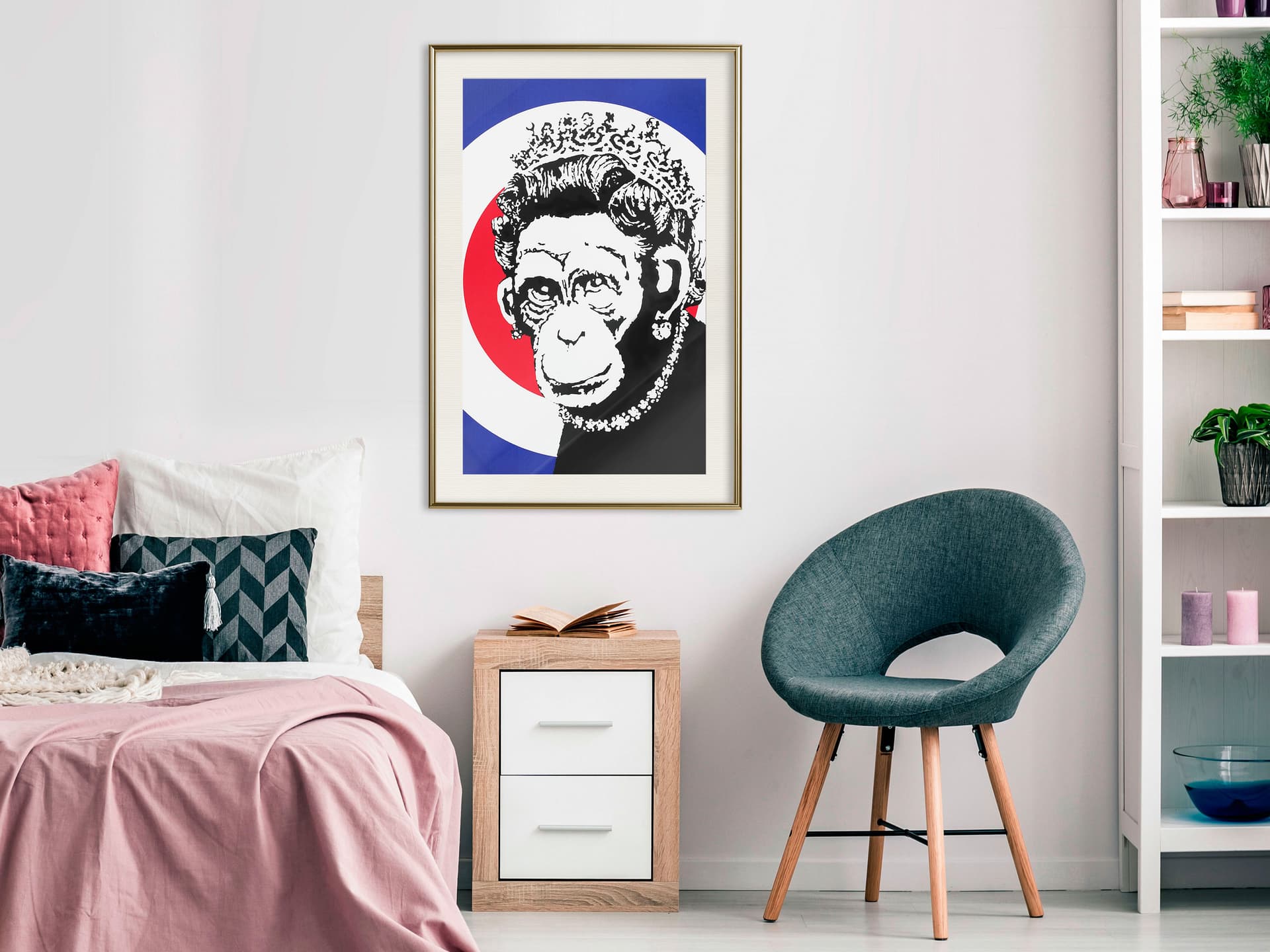 

Plakat - Banksy: Monkey Queen (rozmiar 20x30, wykończenie Rama złota z passe-partout)