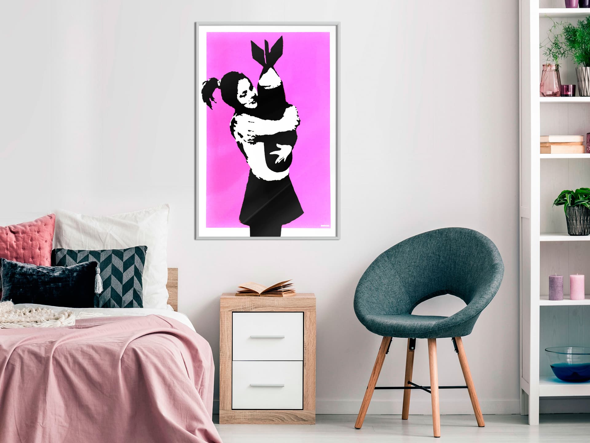 

Plakat - Banksy: Bomb Hugger (rozmiar 40x60, wykończenie Rama biała)